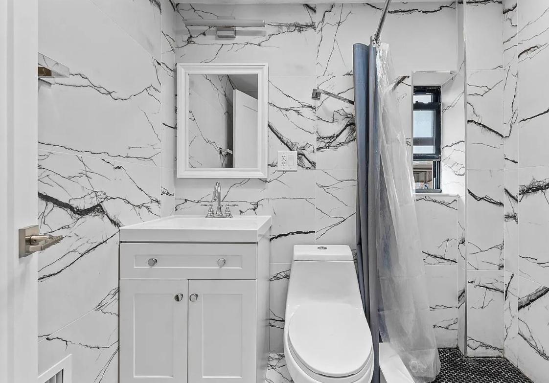 Private Hot Tub-private Gated Sailor Moon House In Williamsburg W Gym Homestay *