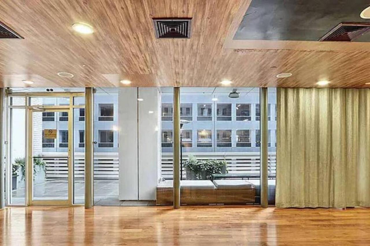 Perfectly Located 2bd Near Times Square With Gym New York