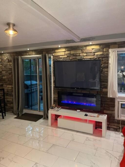 Apartment Brooklyn Luxury Spring Retreat With Private Outdoor Space *