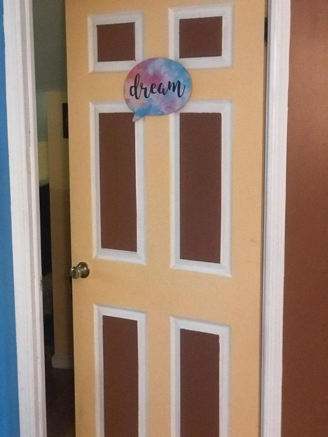 Bed & Breakfast Dream *