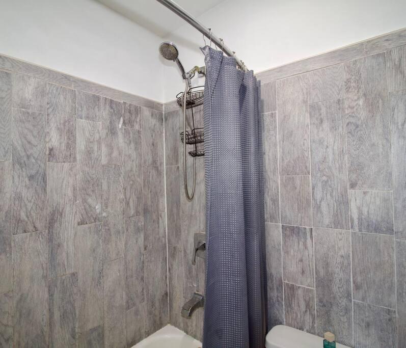 Tuk Ahoy - Emerald 3c With Shared Spaces