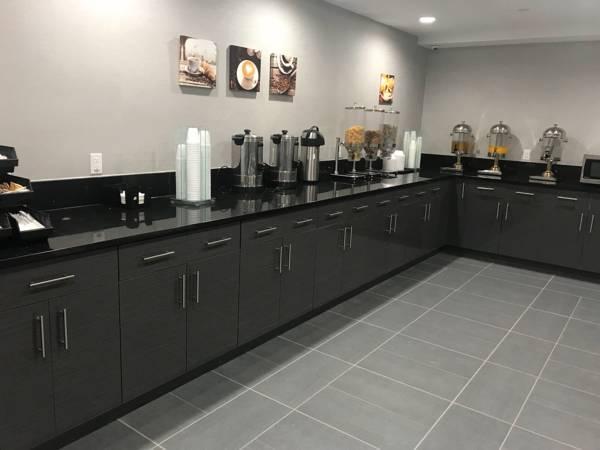 Letap Near Airtrain Jfk Airport Hotel New York