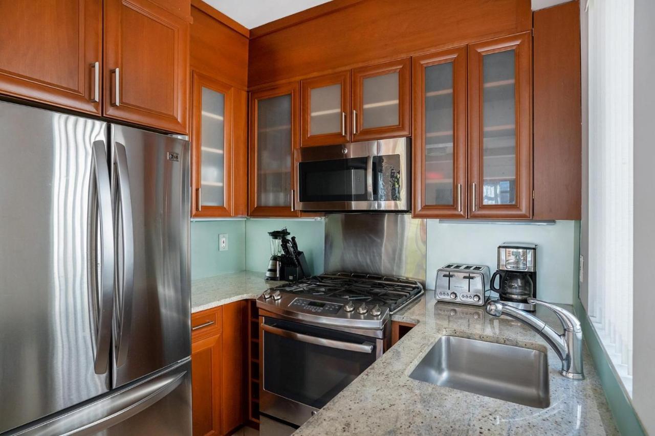 Apartment Lovely 1 Bedroom *