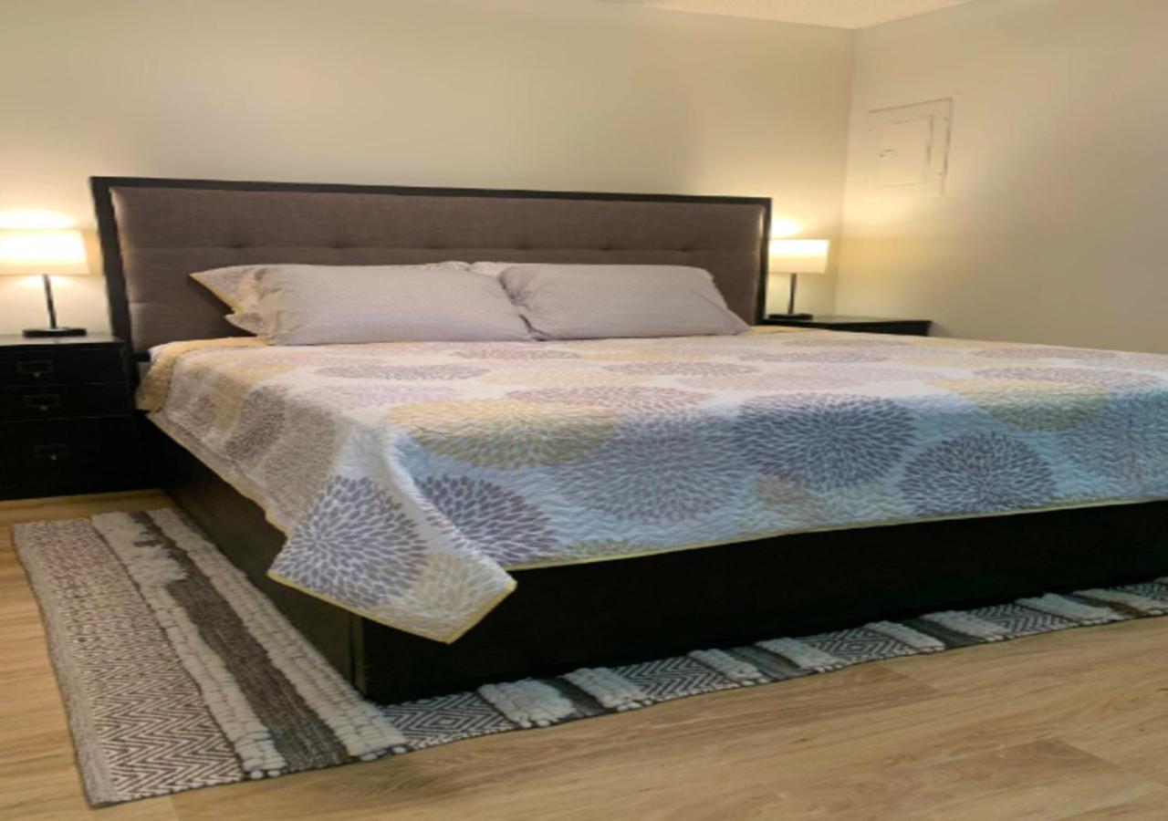 Appartement Modern 2 Bed One Bath At West Side *