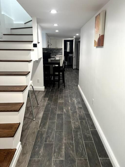 Modern & Cozy Basement Near Jfk Airport