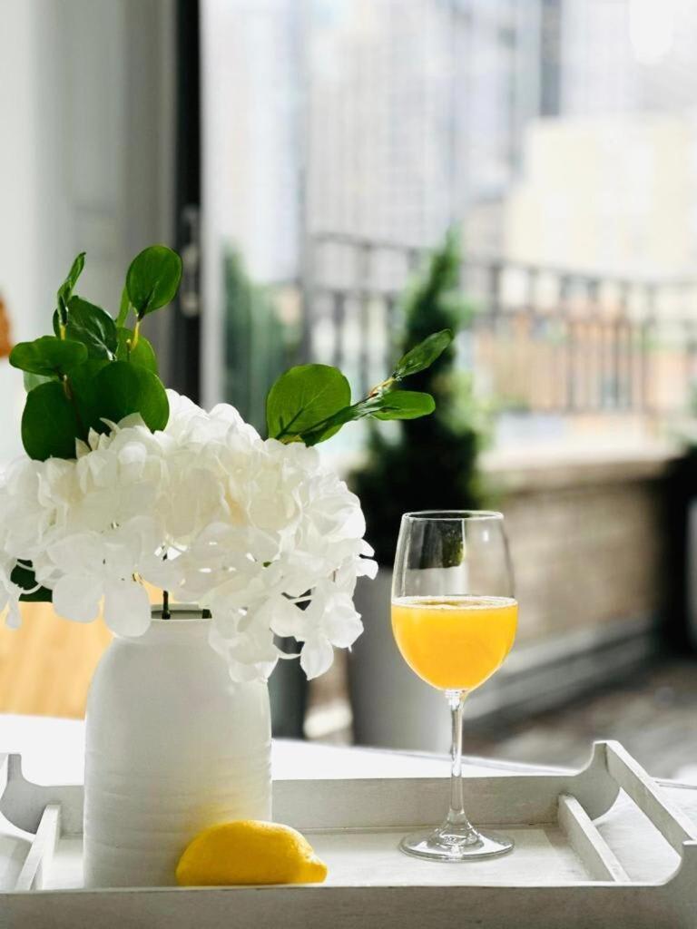 809-6a New 2br Private Roof & View