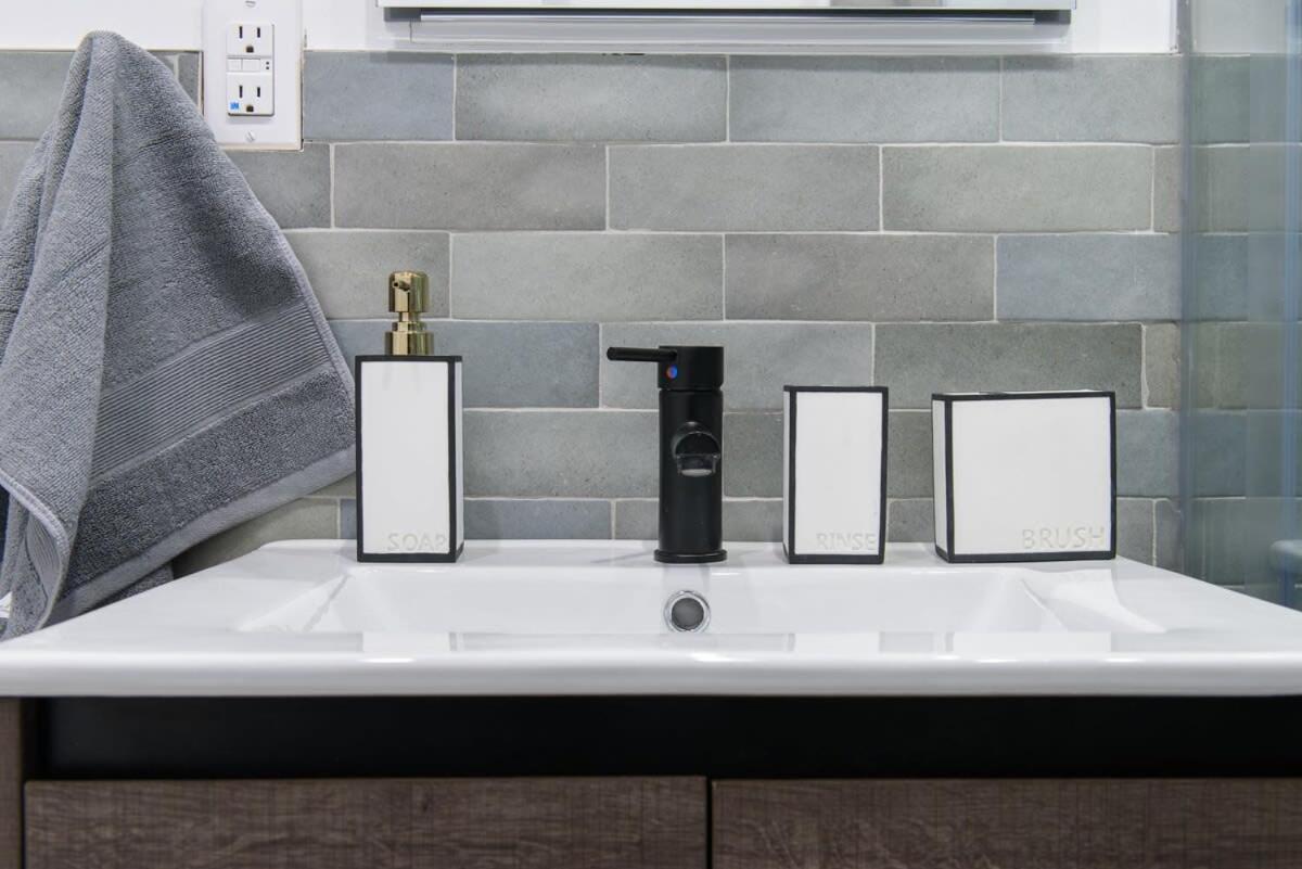 Apartment 3-1 New Prime East Village Private Terrace New York