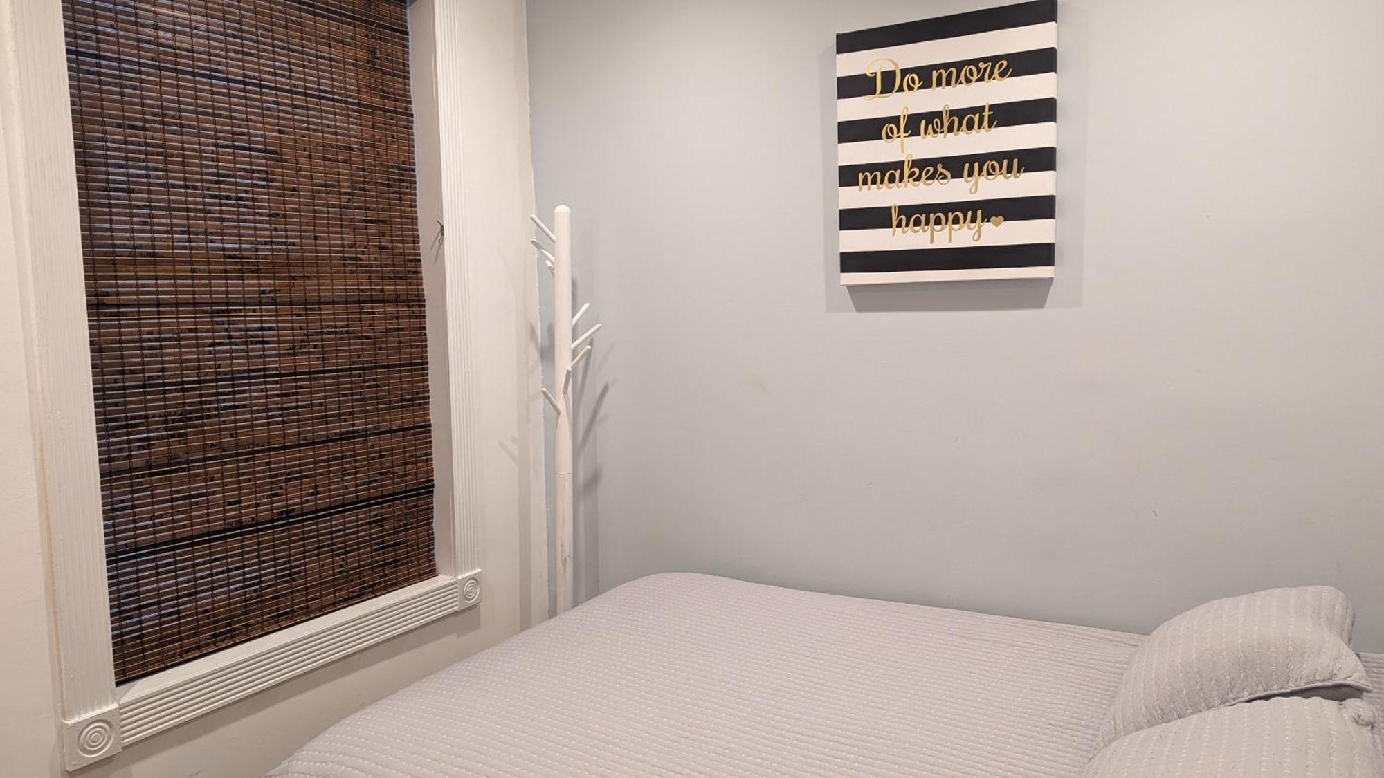 Park East And Museums Homestay *