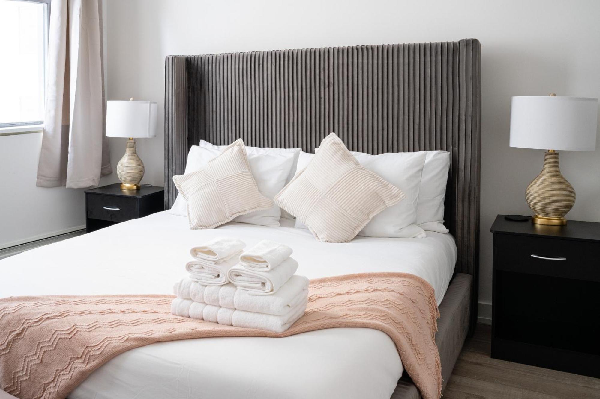 Apartment Chic 1bd With Rooftop W/d In Unit Downtown New York