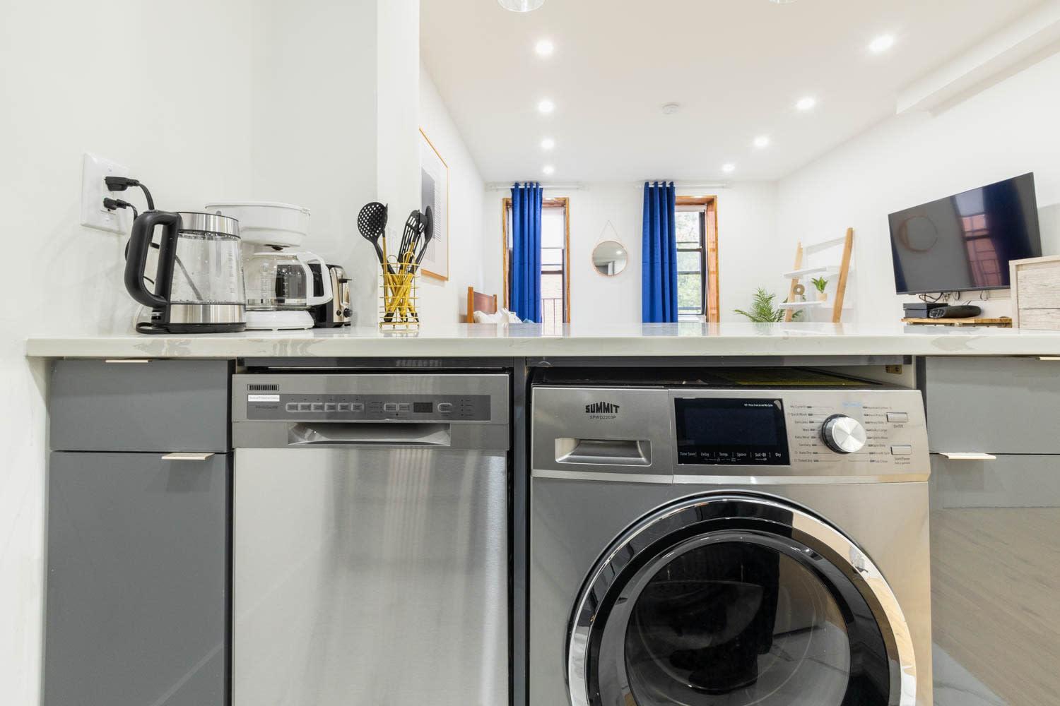 Apartment 1597-13 I Brand New Prime Upper East W&d New York