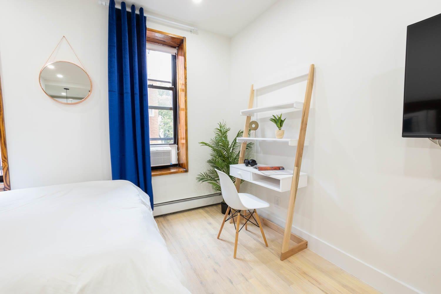 1597-13 I Brand New Prime Upper East W&d New York