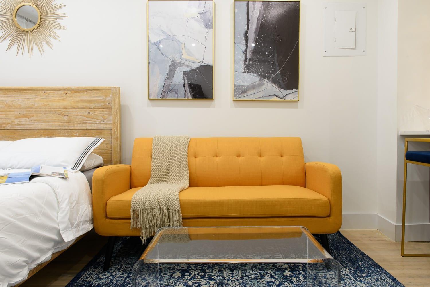 1597-12 New Prime Ues Wd In Unit *