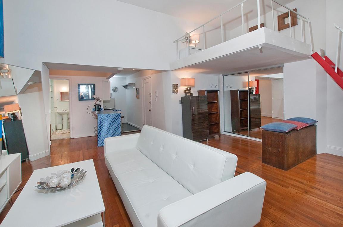 Luxury Apartments Next To Times Square * New York