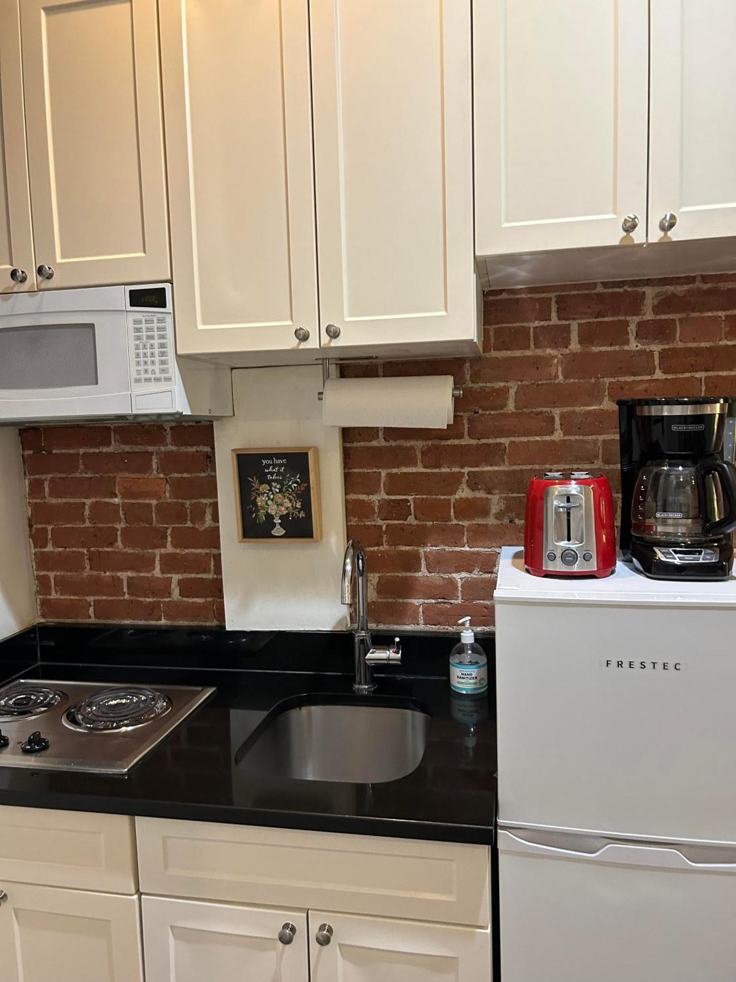 Hansem Near Empire State Building Apartment