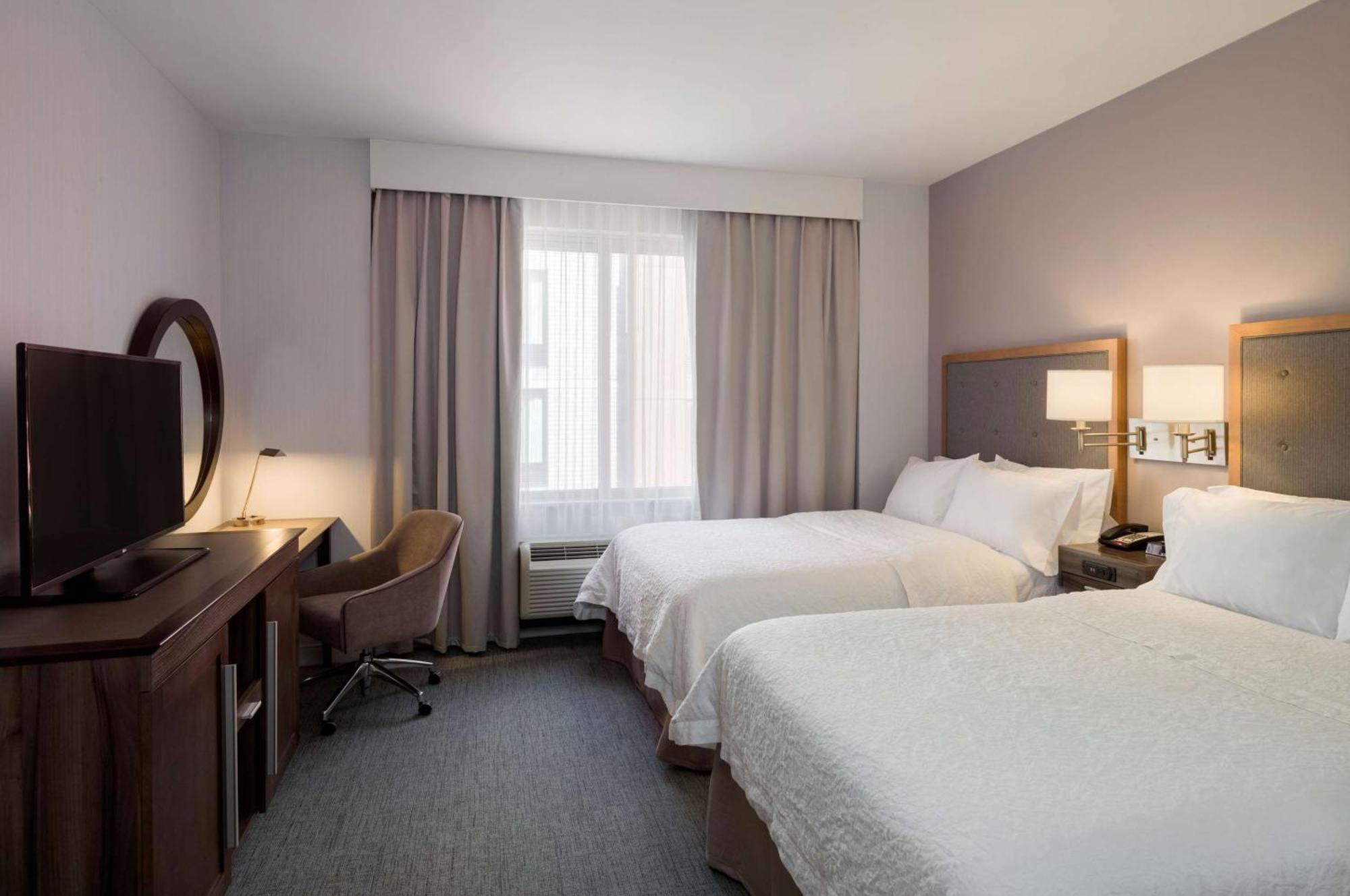 Hampton Manhattan - Times Square South Hotel
