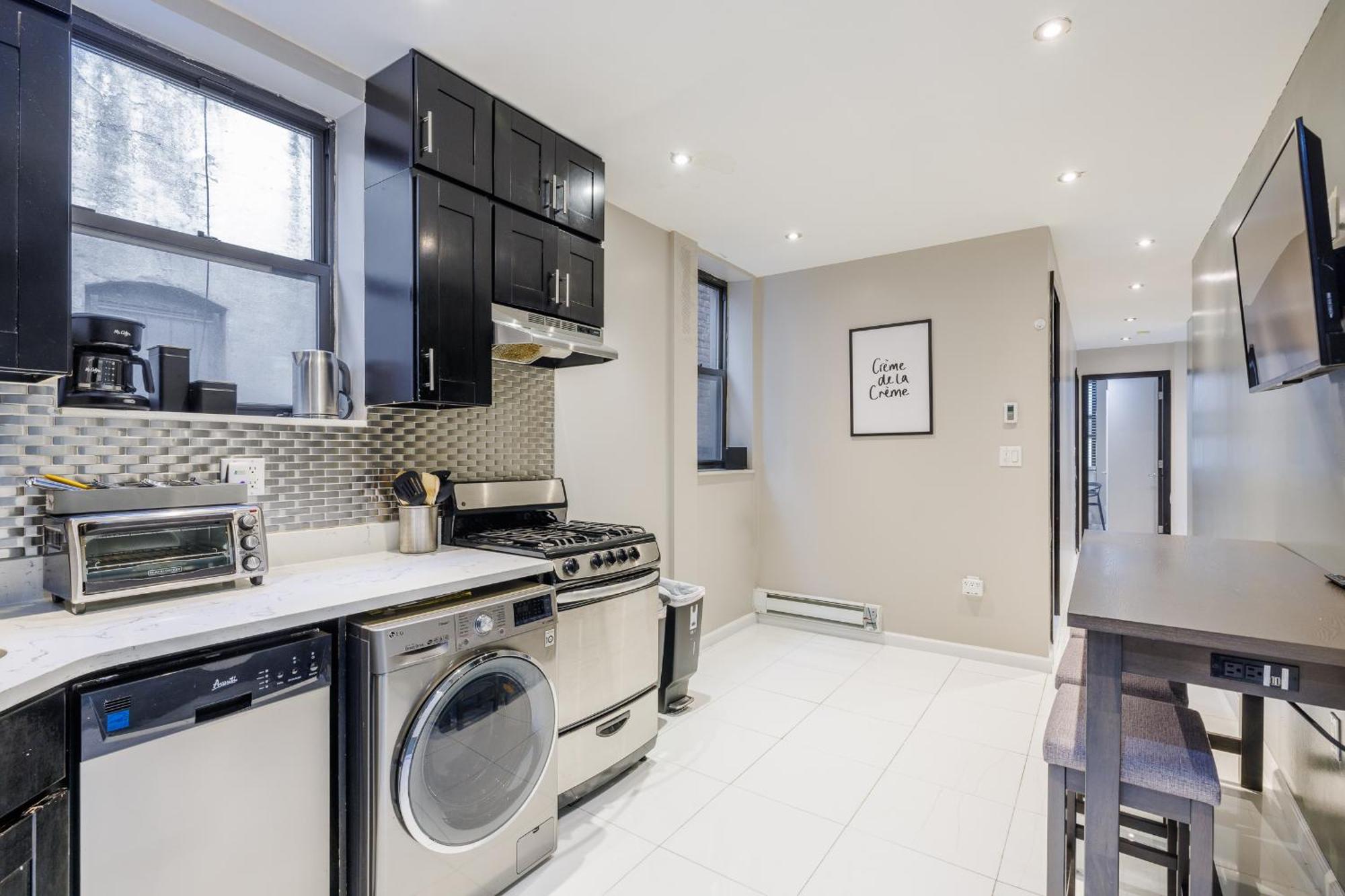 Uws Apartments For Group And Families Apartment New York