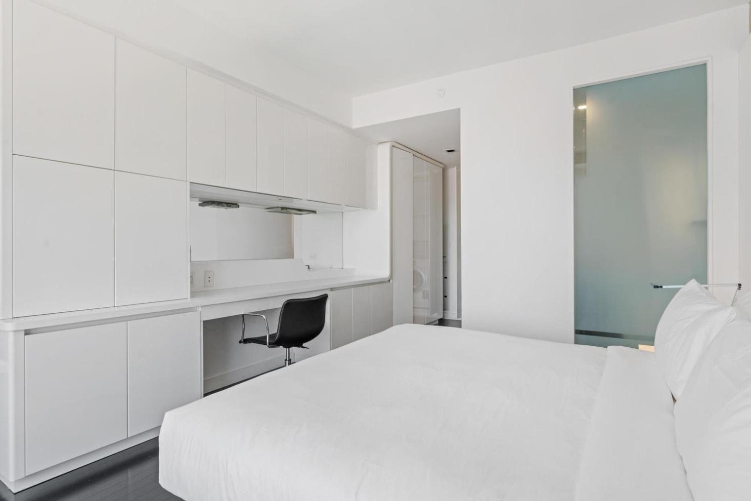 Apartment Financial District 1br W Wd Gym Elevator Nyc-1368 *