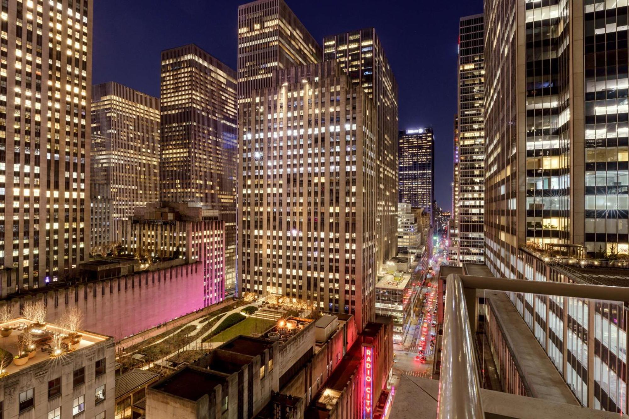 Hotel Doubletree By Hilton Midtown Fifth Ave 4*