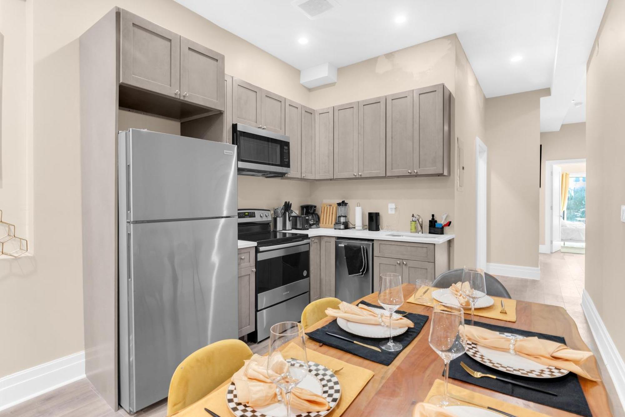 Apartment Charming 2br Bkyrd Near Williamsburg