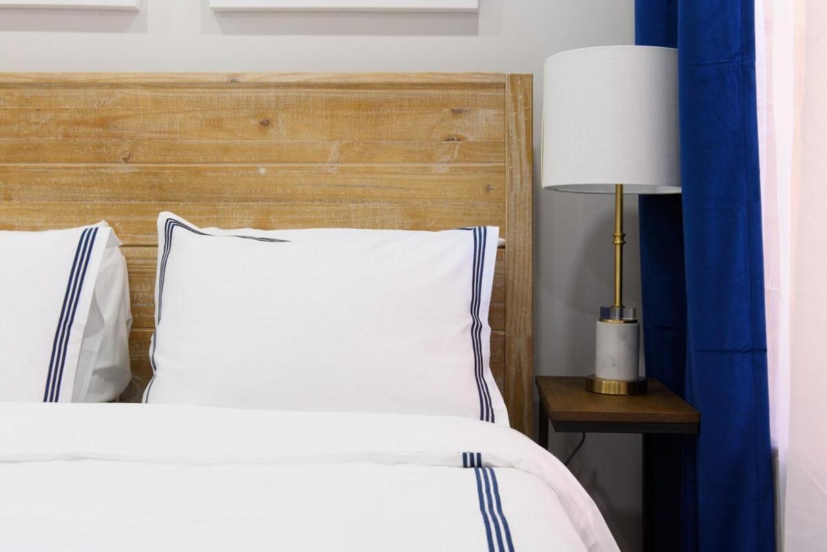 1597-9 Renovated Prime Ues Wd In Unit Apartment *