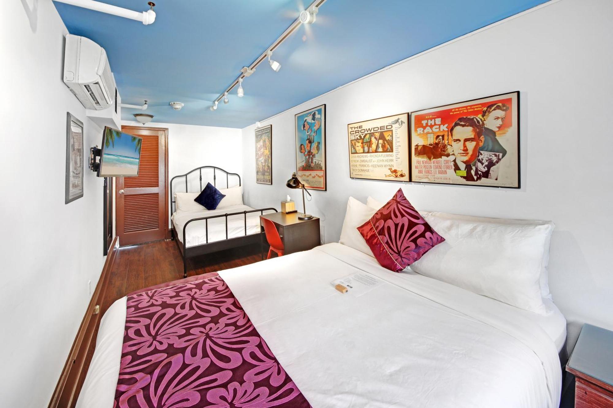 Hotel Chelsea Pines 3*