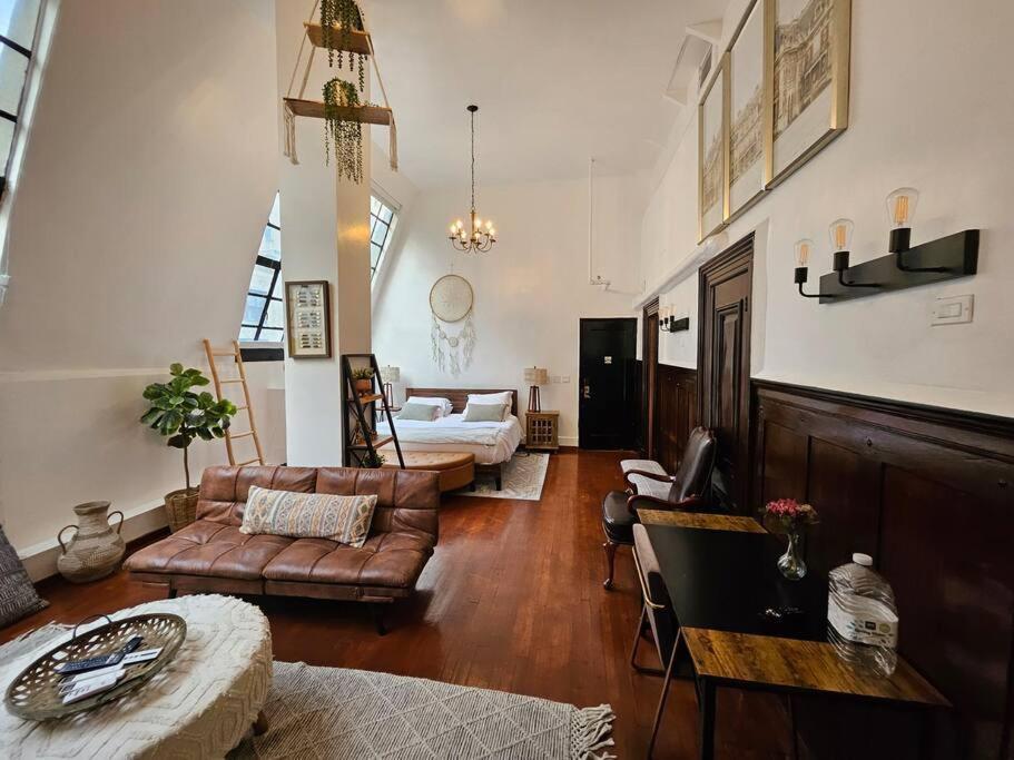 Large Loft At The Mansfield Midtown