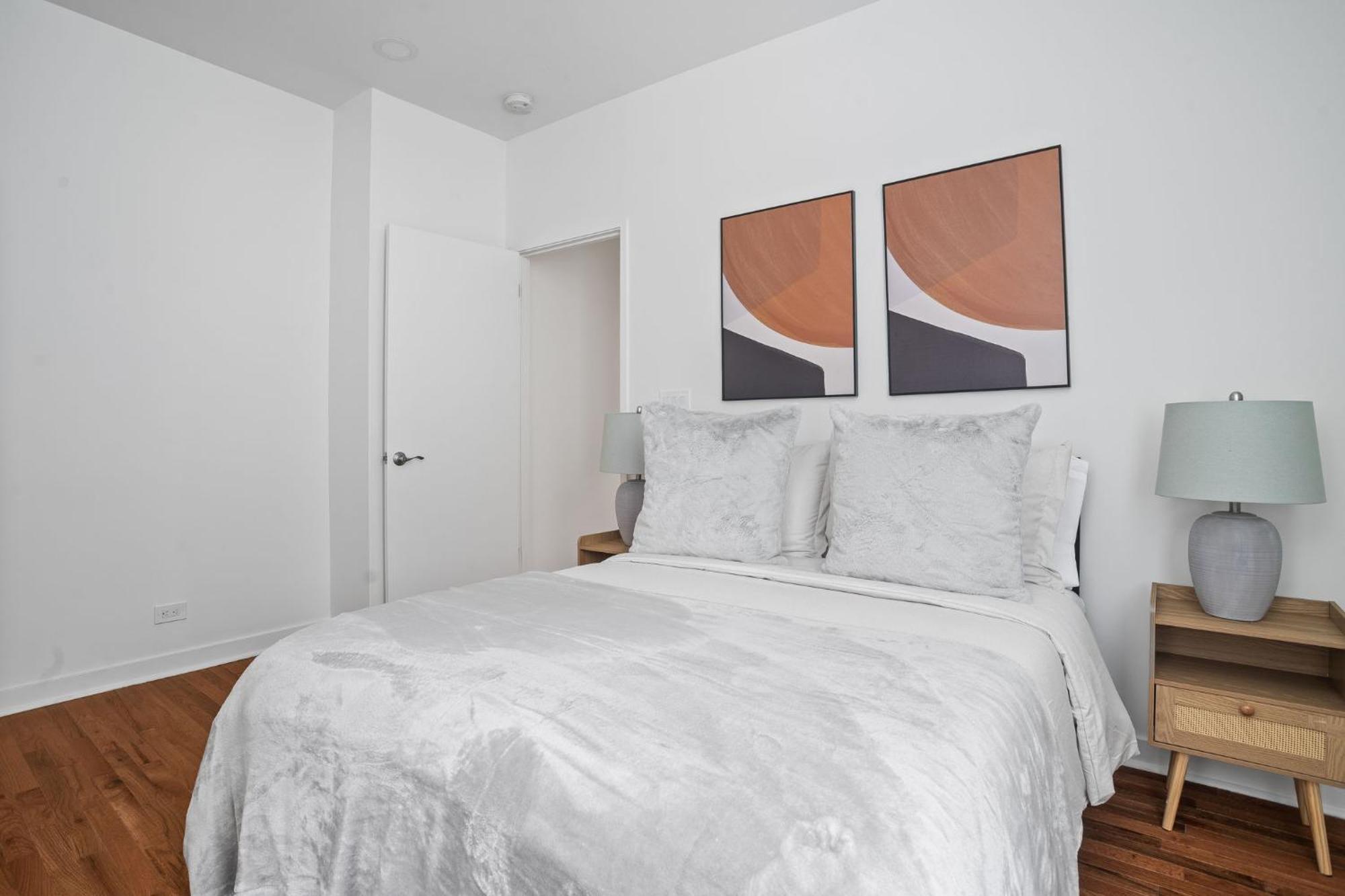 Minimalist Charm 2br 1bath *