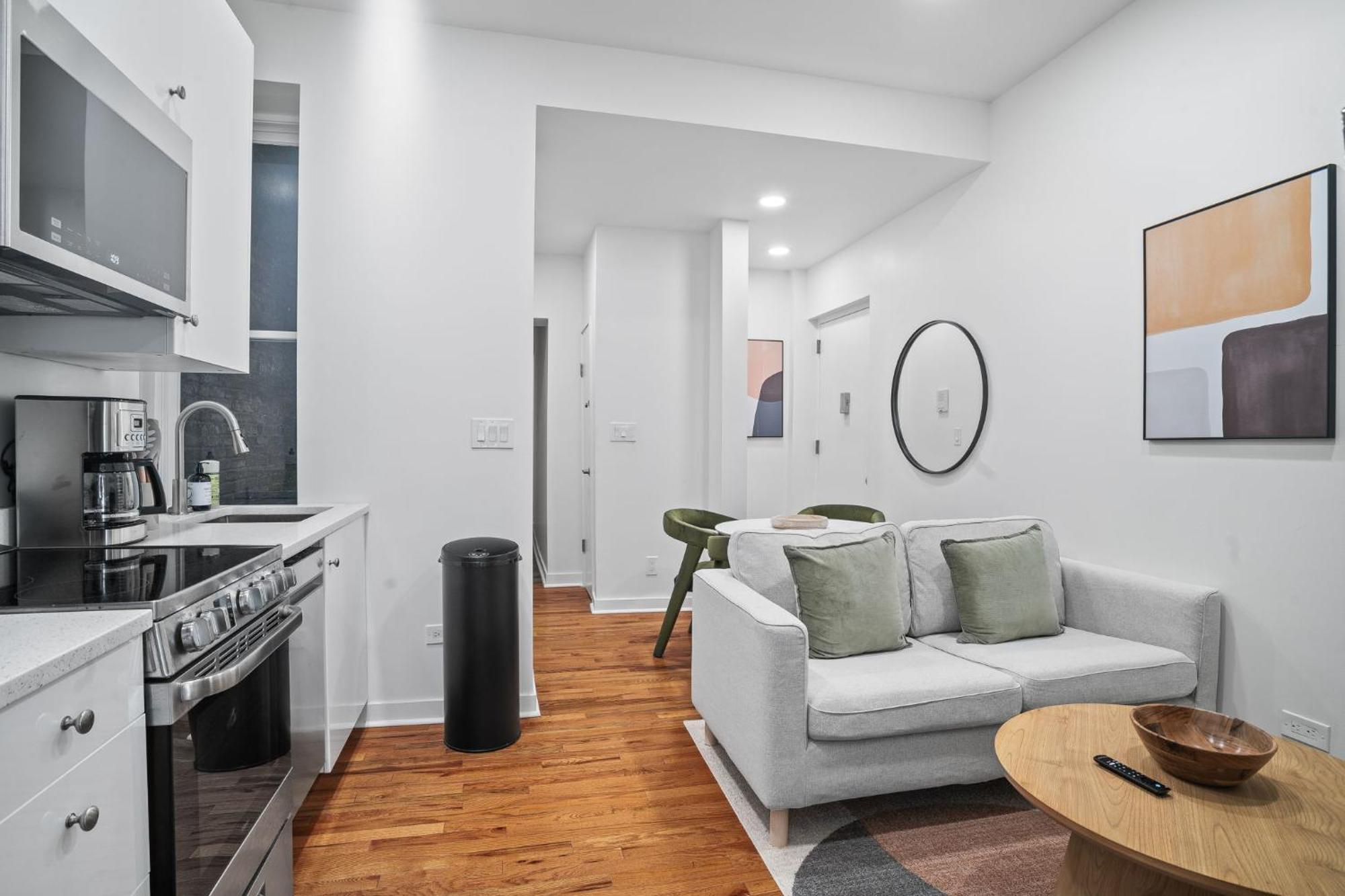 Minimalist Charm 2br 1bath New York