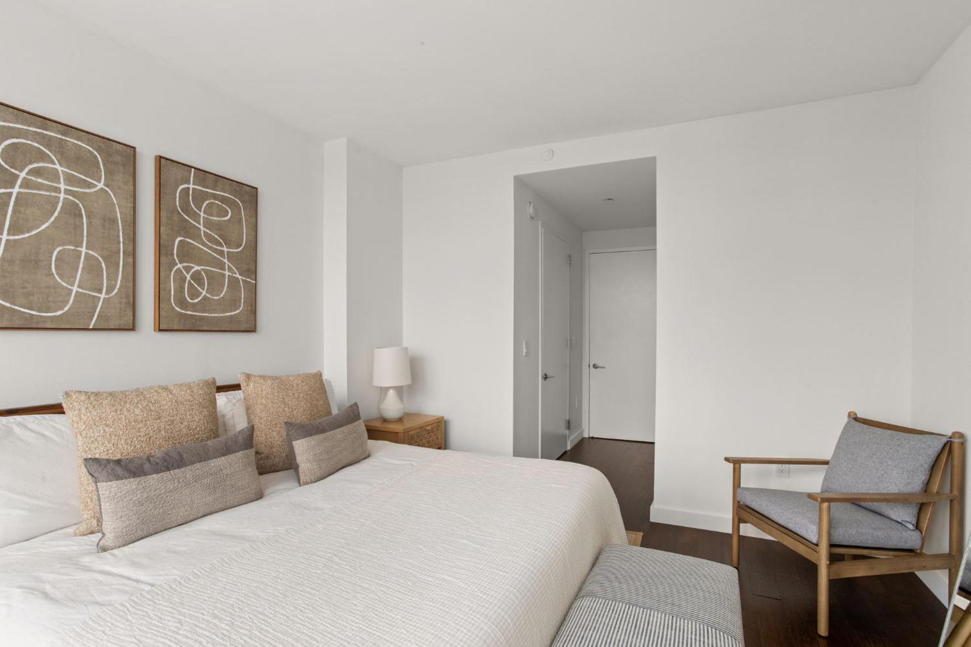 Stunning Views To Empire State With Amazing 2bd New York