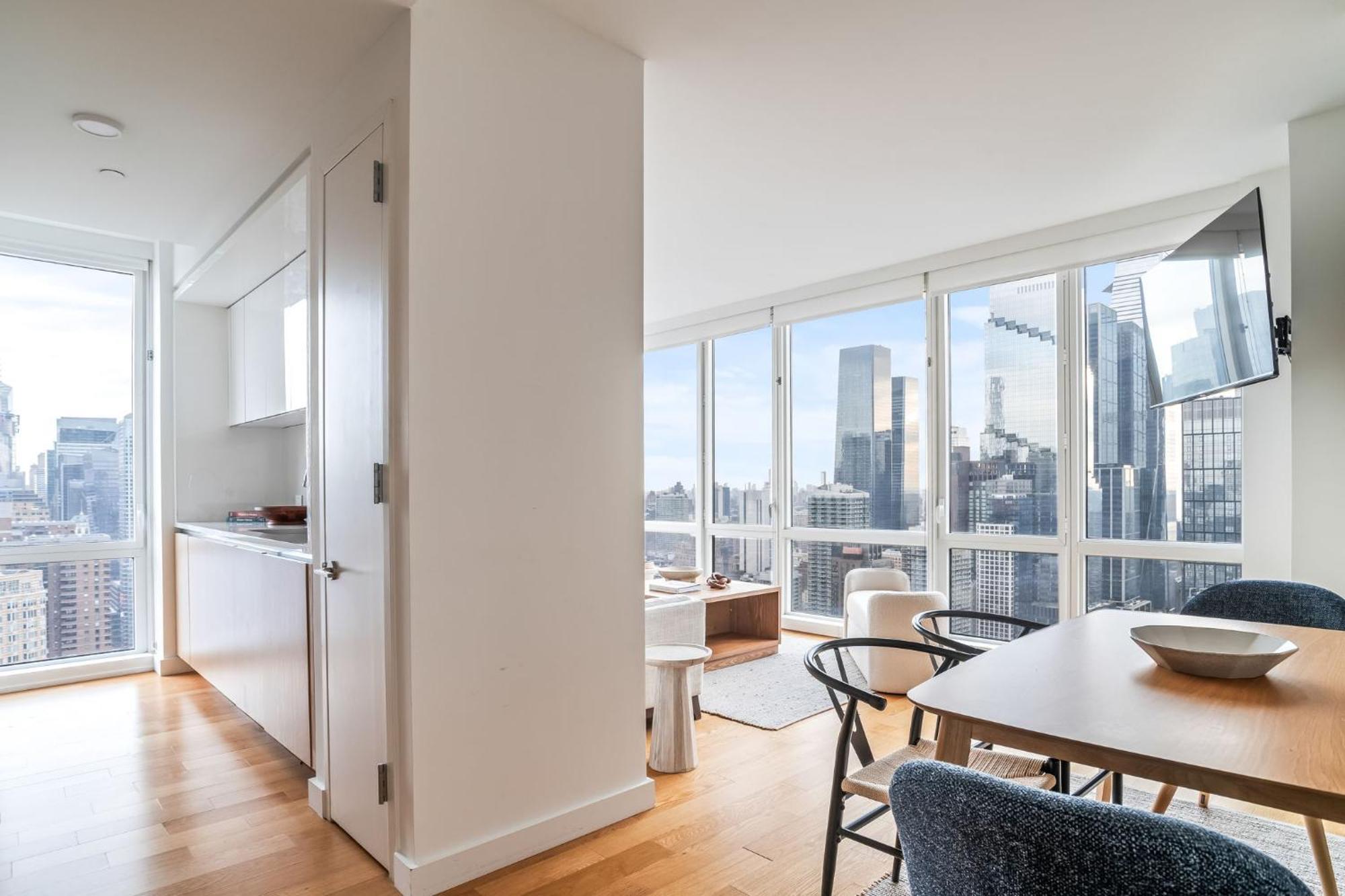 2bd 2 Bth Marvelous Apartment