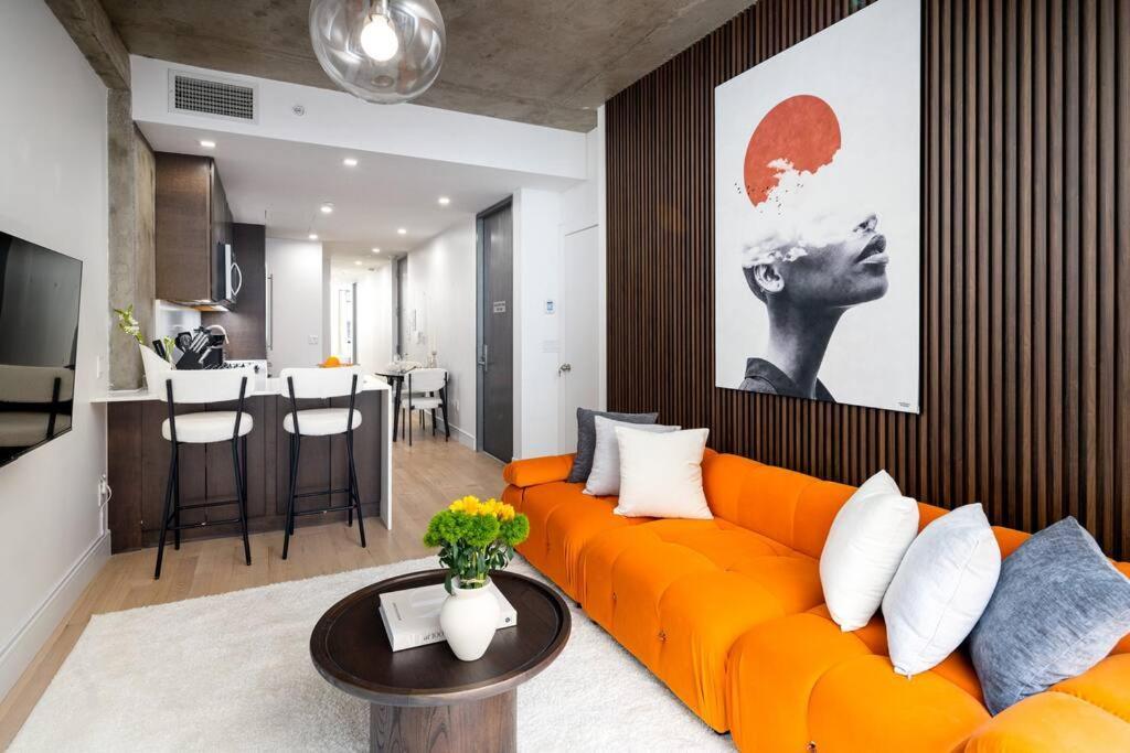 Luxury Full Floor Chelsea St 7 Apartment