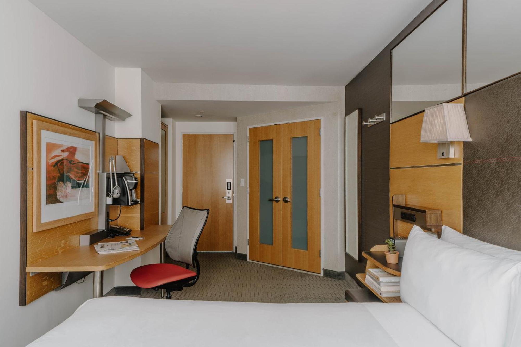 The Jewel Hotel, 4* New York