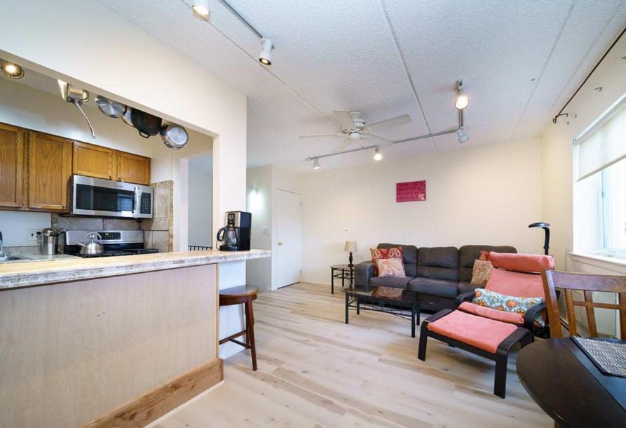 Awesome 3 Bedroom Unit In Nyc! Apartment New York