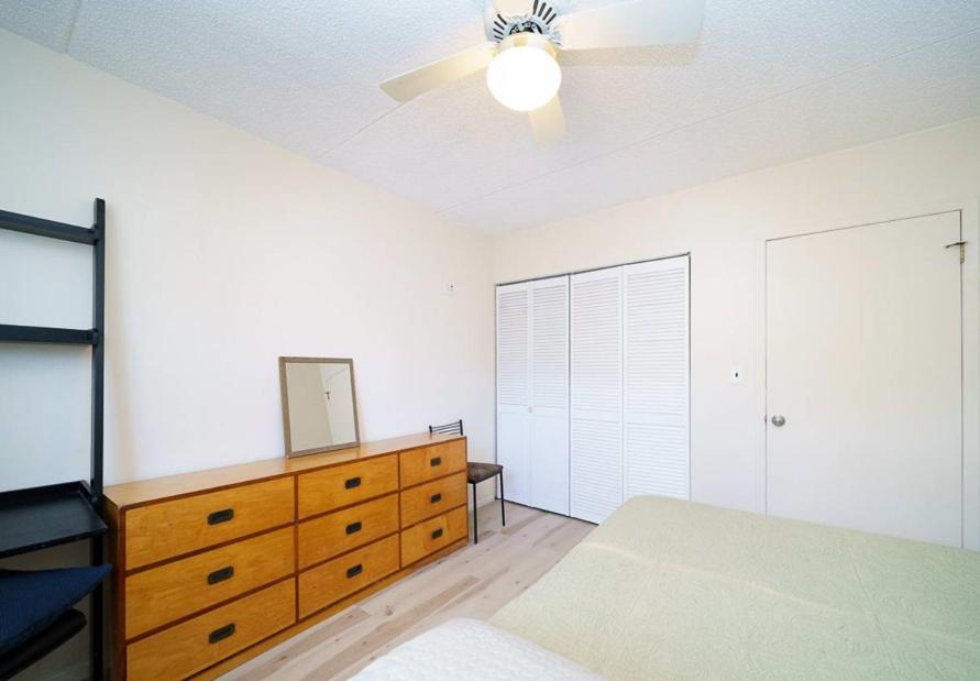 Awesome 3 Bedroom Unit In Nyc! * New York