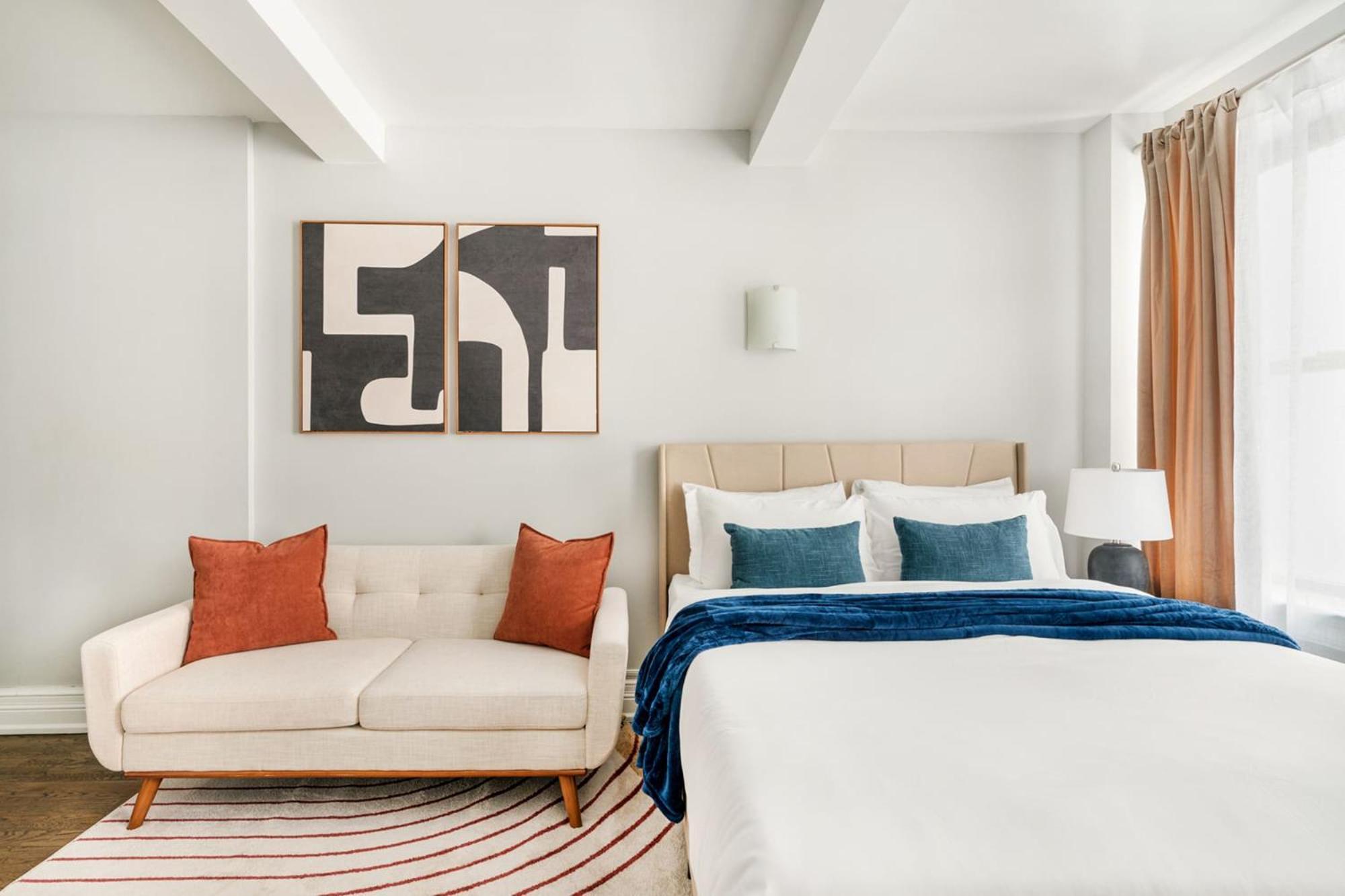 73-703 New Uws Doorman Gym Apartment *