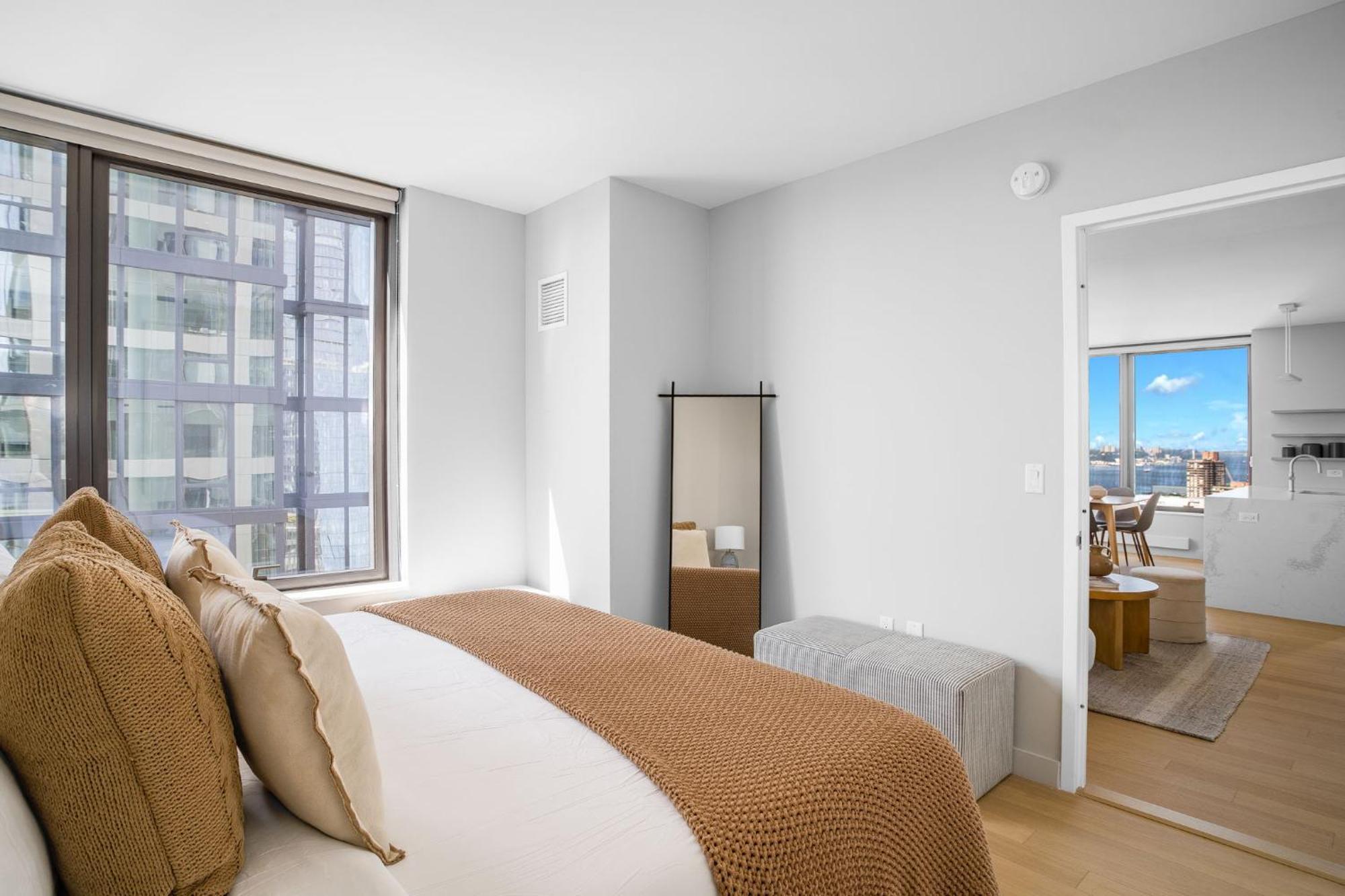 Modern Stylish 2br 2ba In Hudson Yard * New York