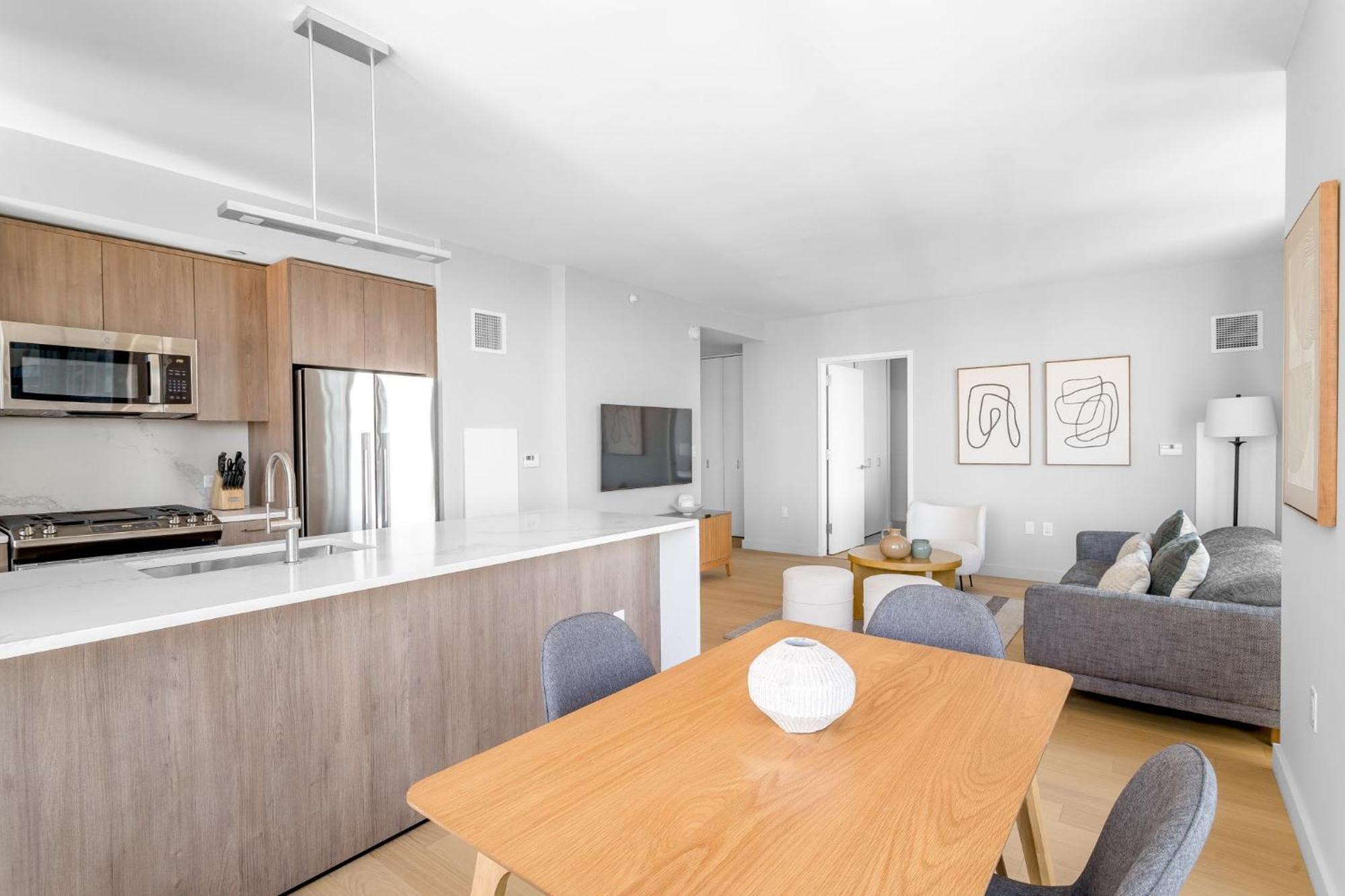 Modern Stylish 2br 2ba In Hudson Yard *
