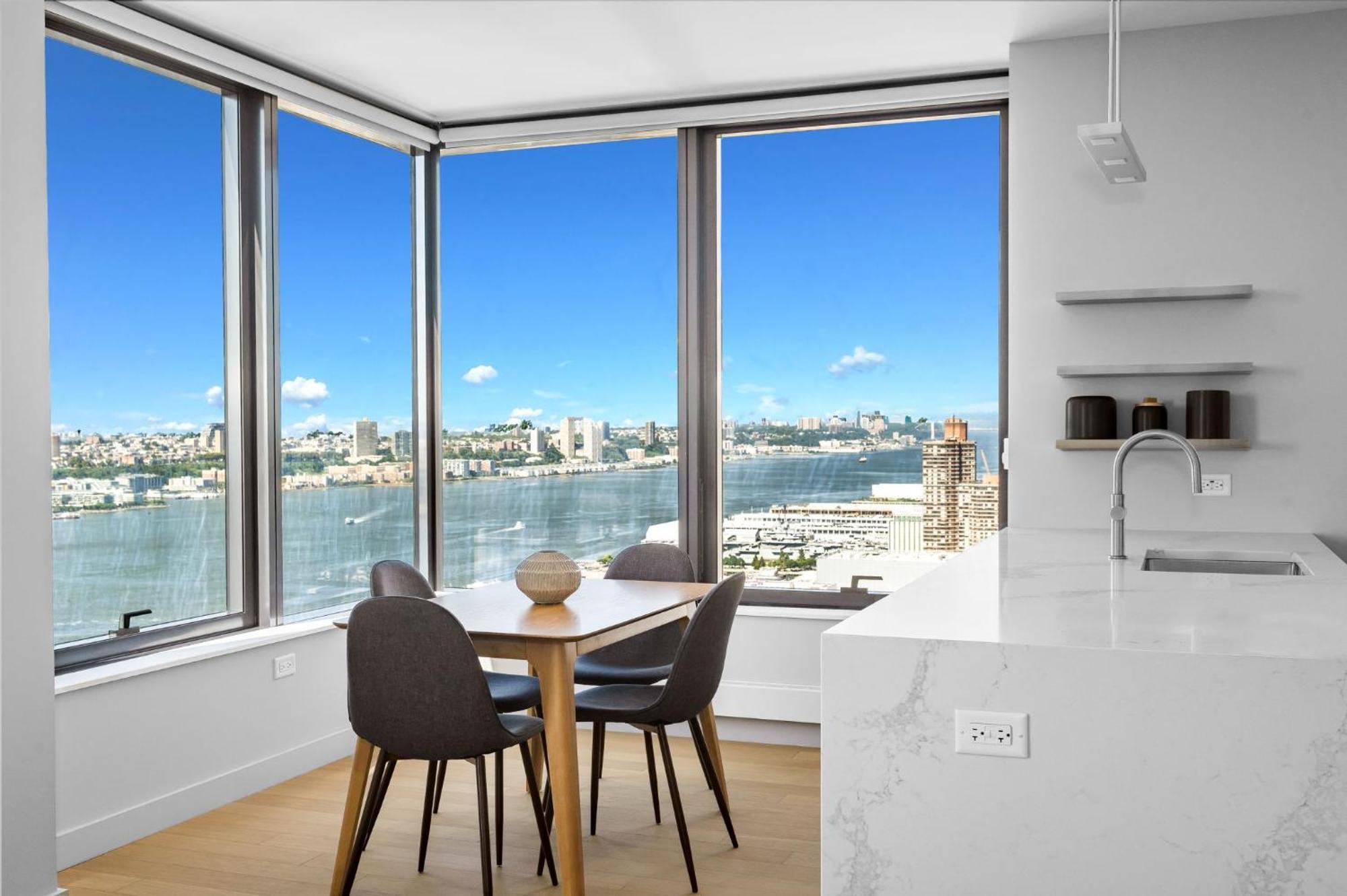 Apartment Modern Stylish 2br 2ba In Hudson Yard