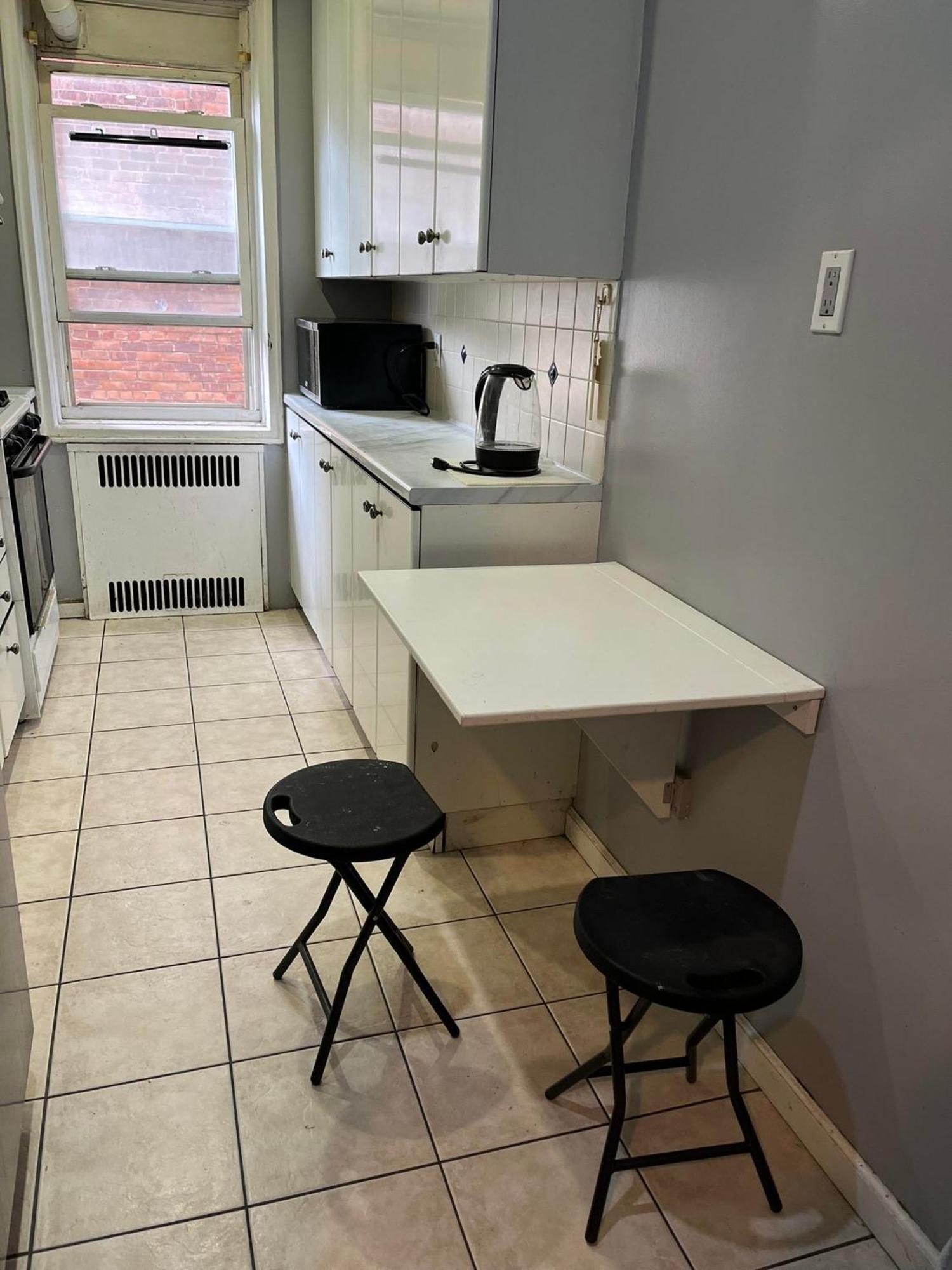 2 Large Bedrooms In Rego Park * New York