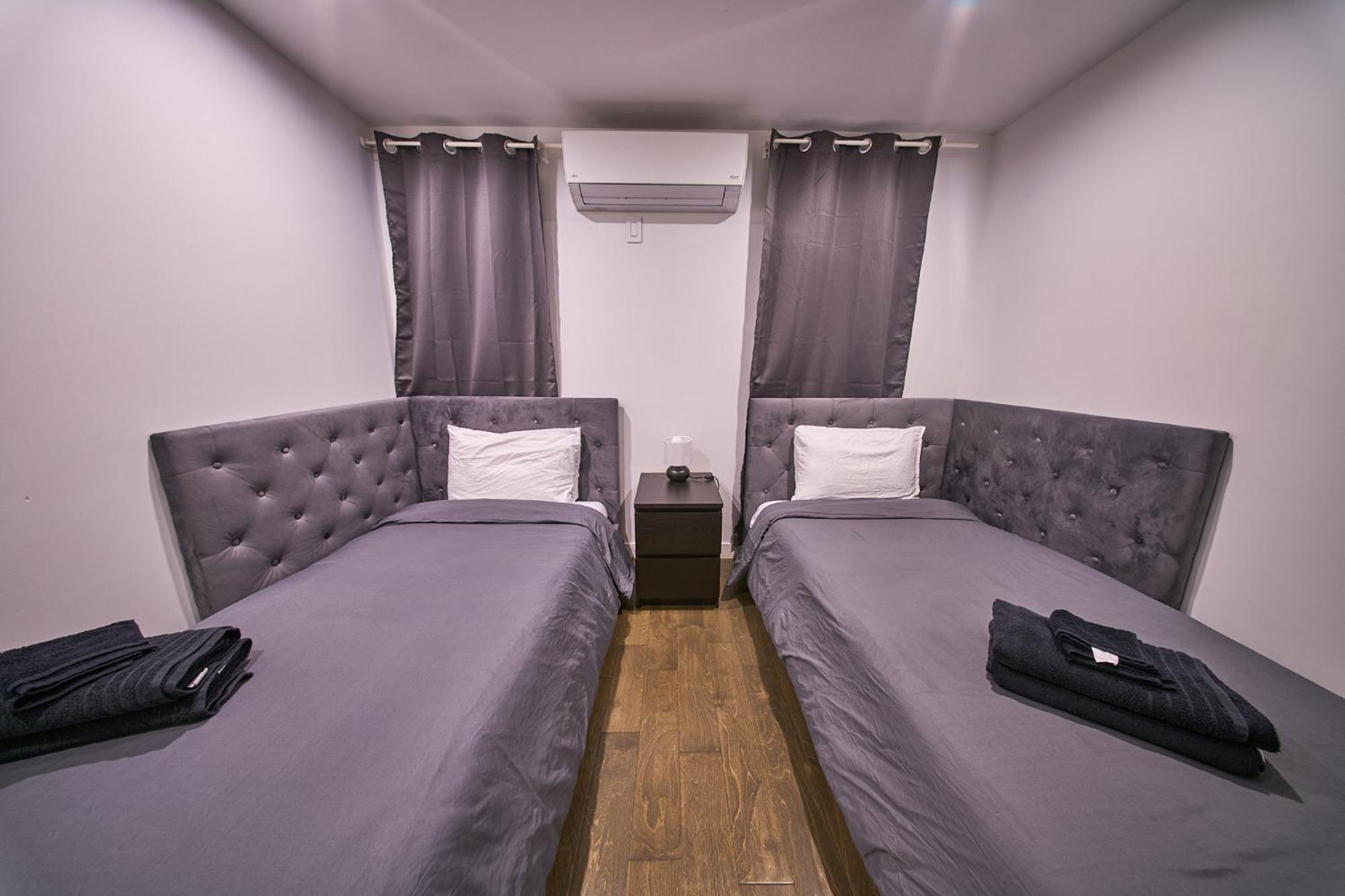 Modern 2 Bedroom Retreat In Downtown Manhattan Apartment