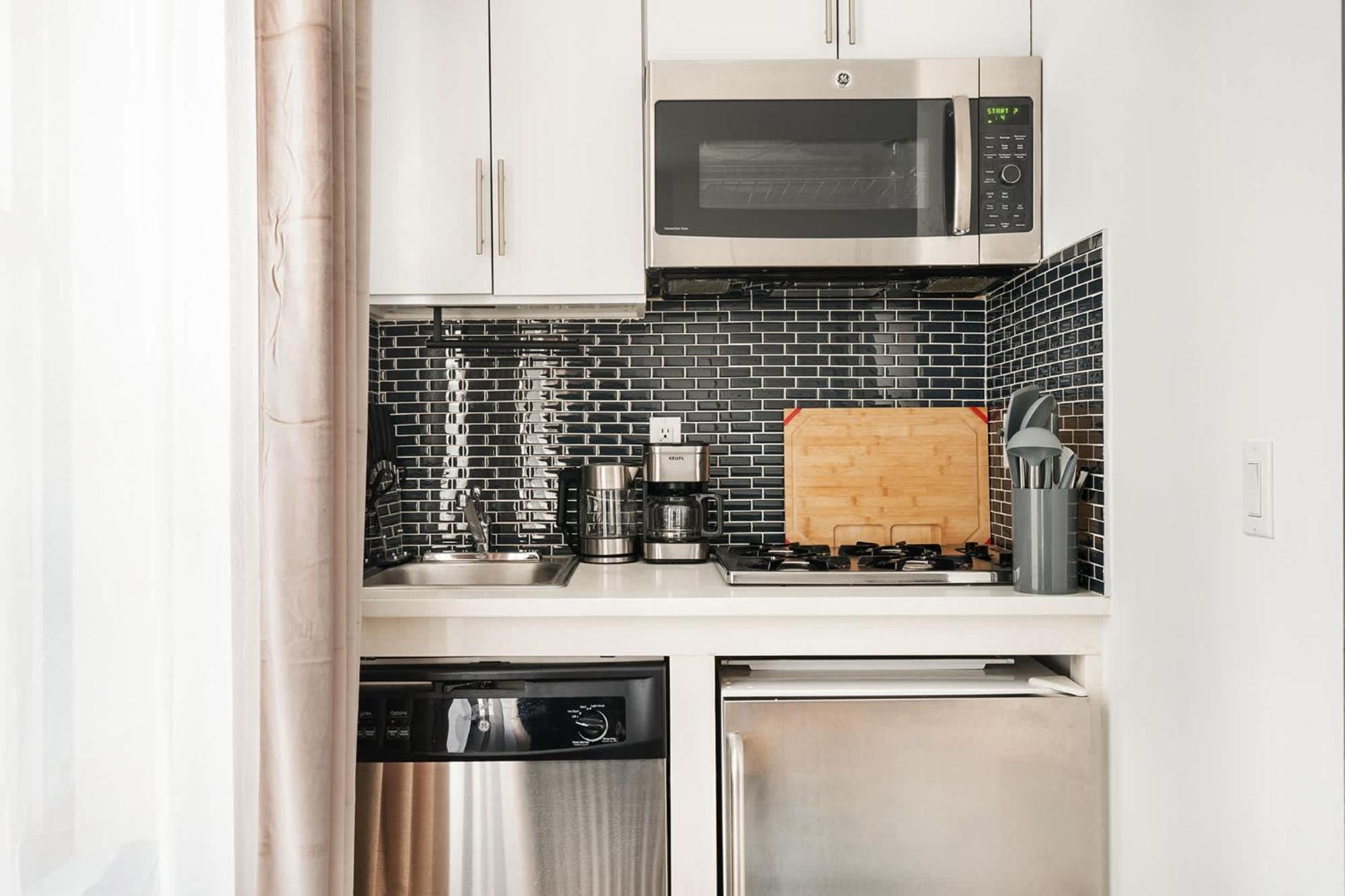 69-3a Prime Les Modern Brand New 1br Apartment *