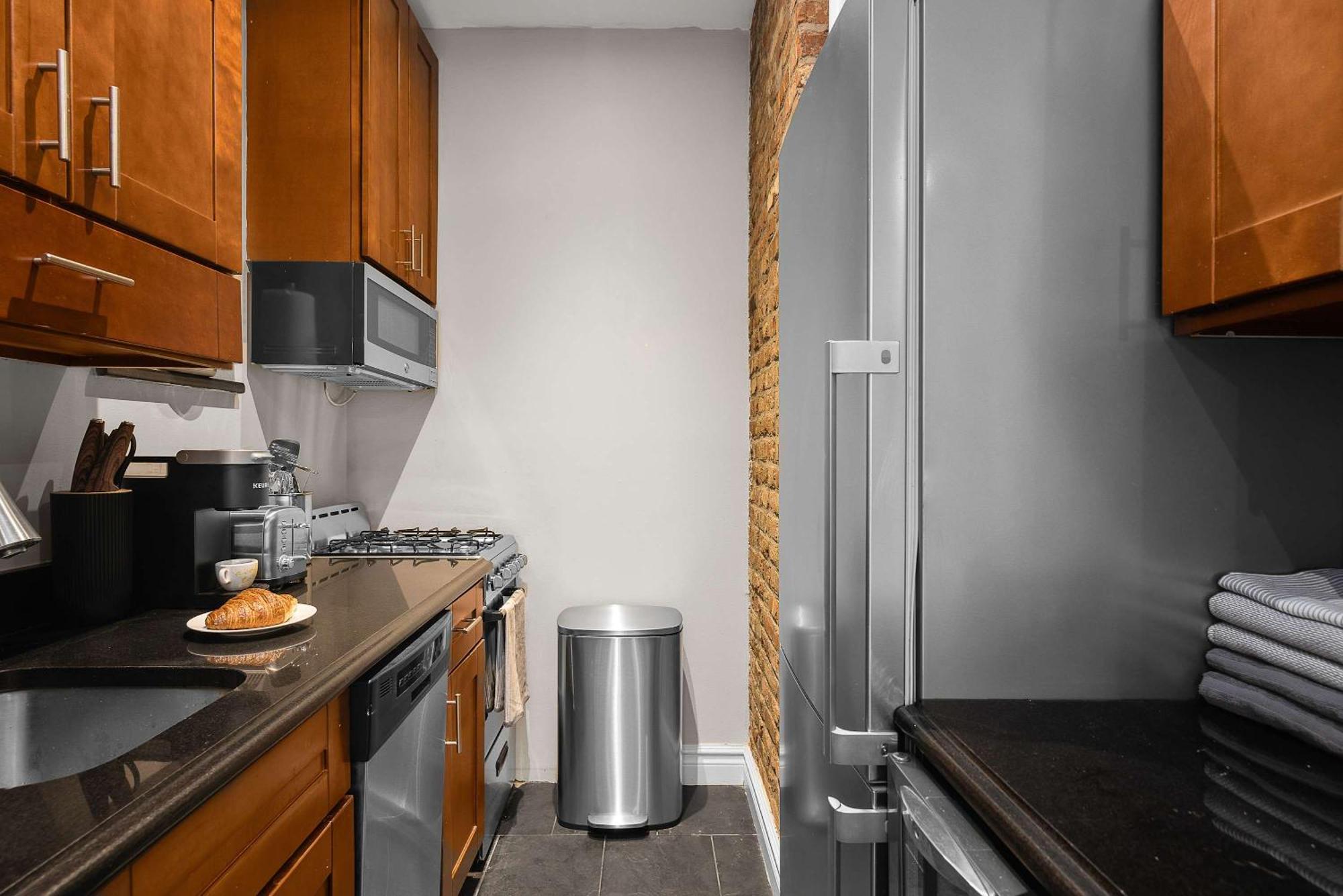 Apartment Vintage Manhattan In Trendy Murray Hill