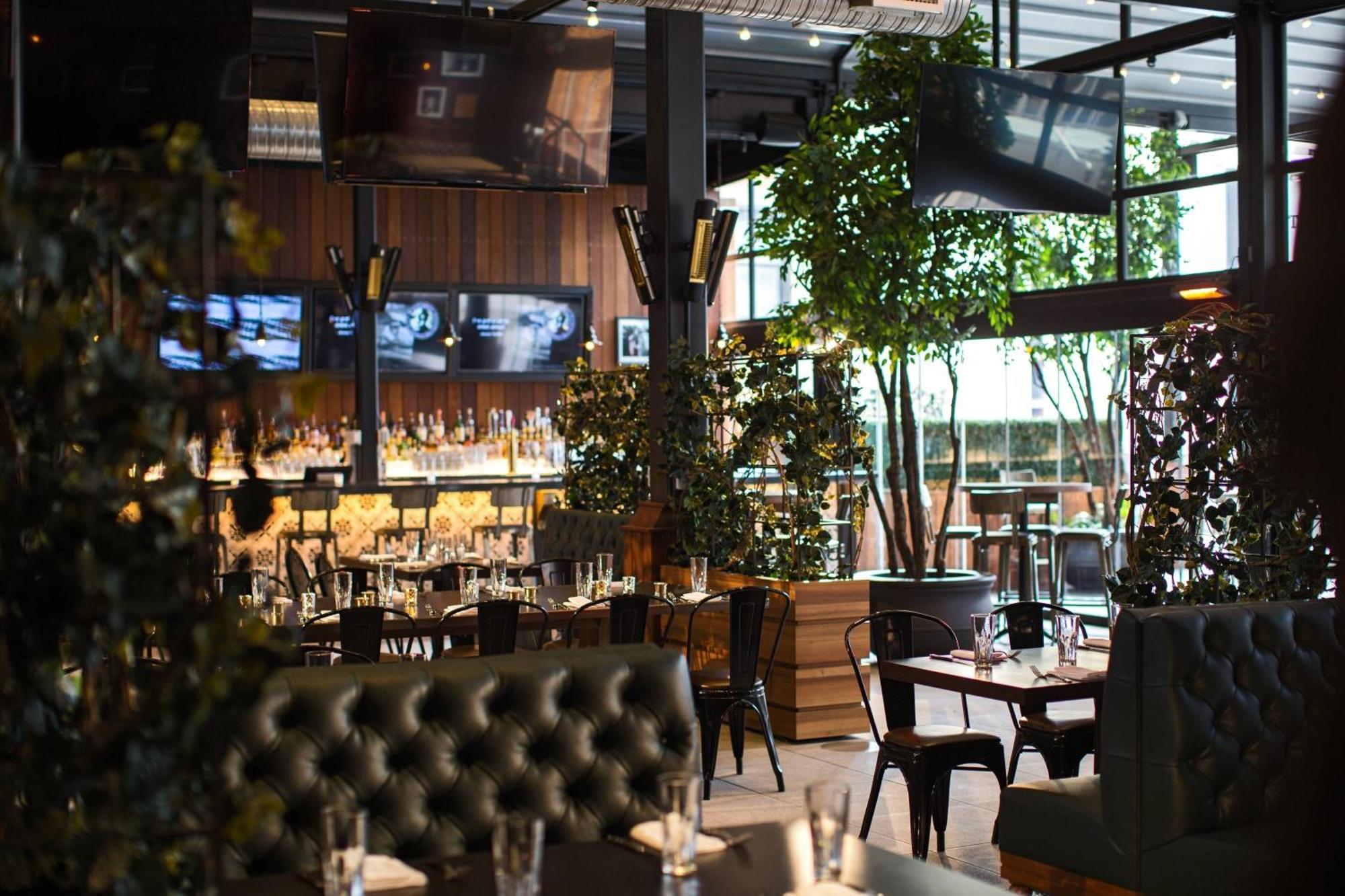 Renaissance Midtown 4*