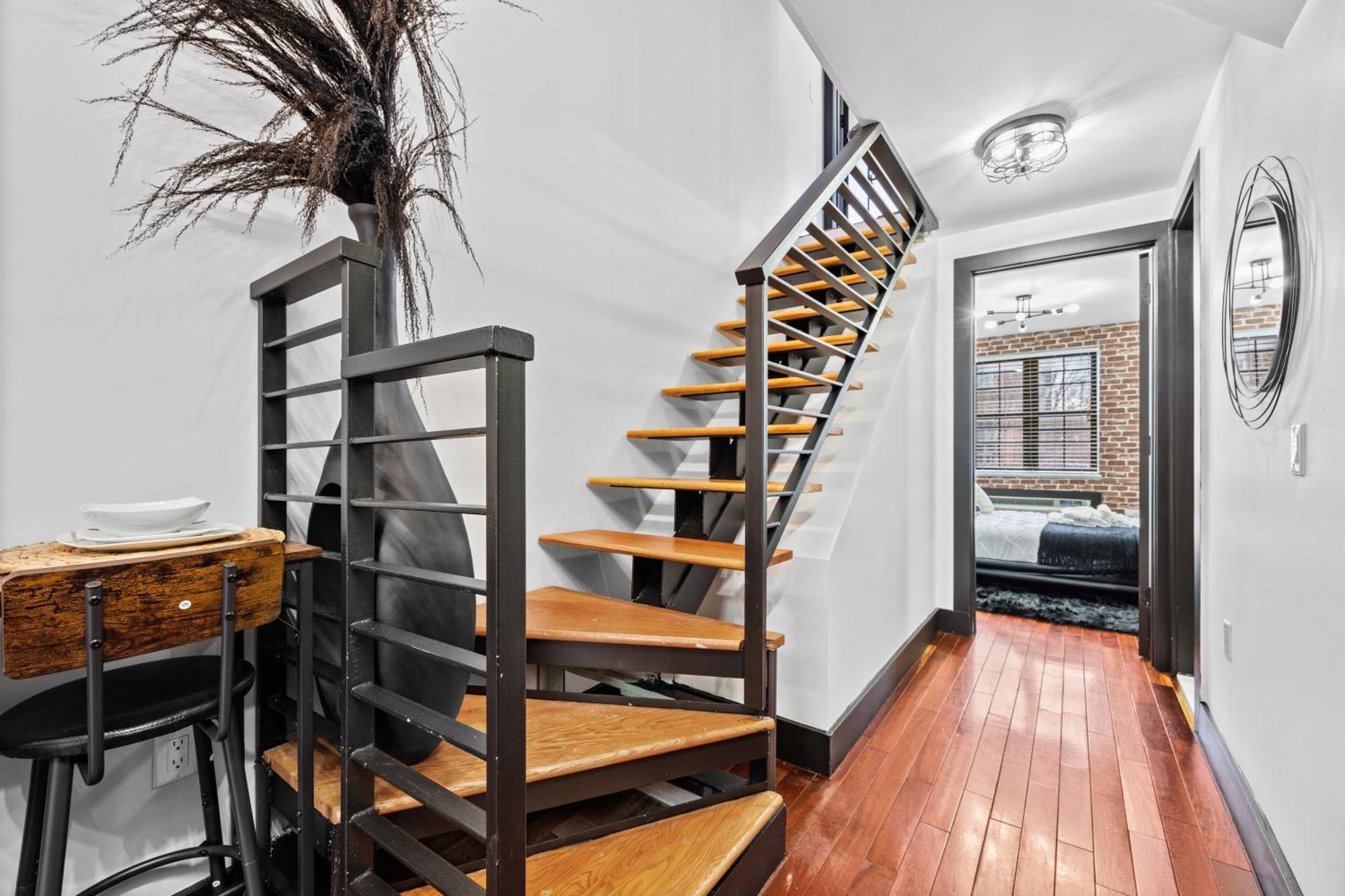 Apartment Rustic Chic 4br For Groups - Bushwick's Finest *