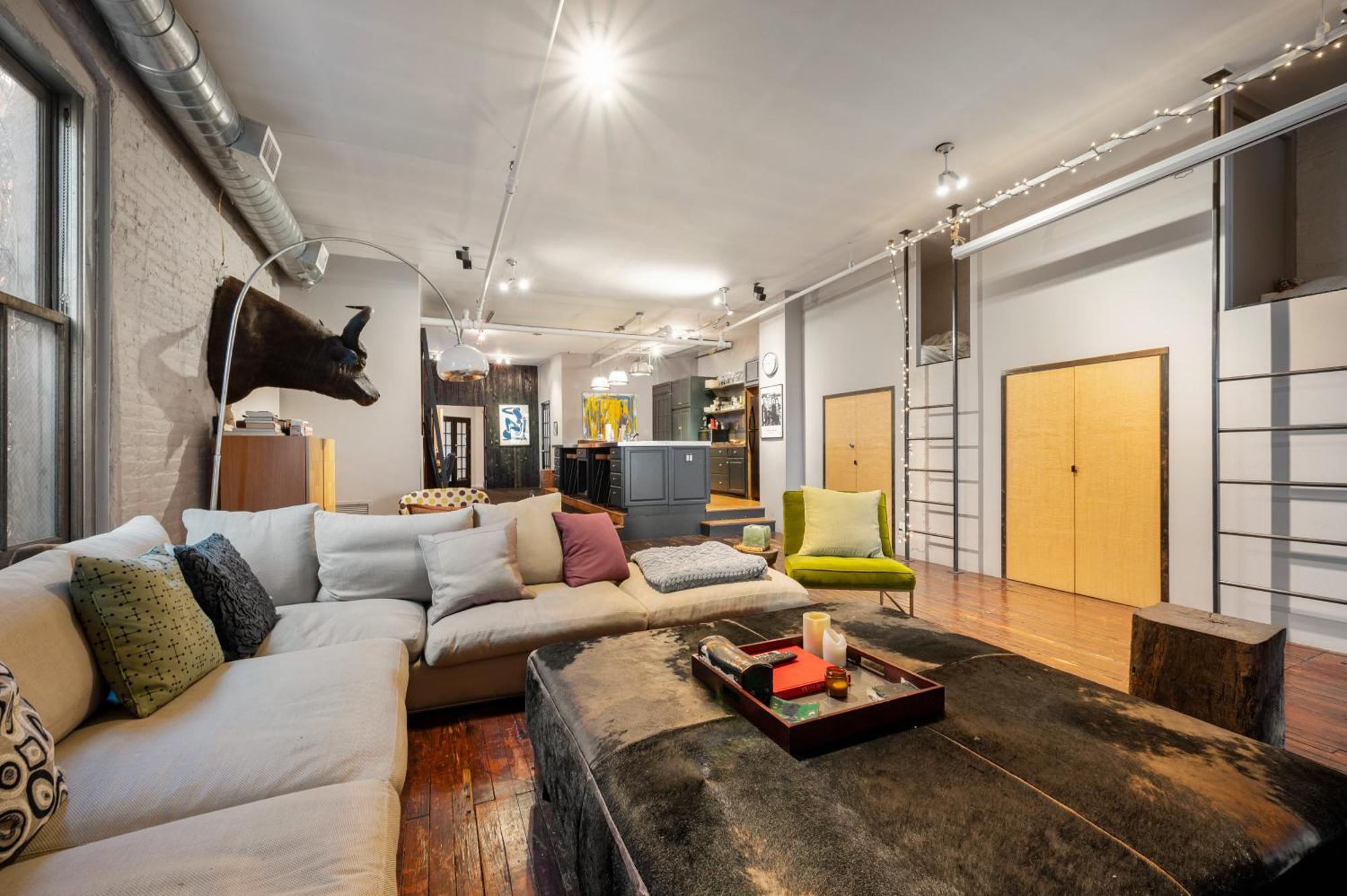 Soho Fancy 4 Bedroom 2000 Square Feet Loft Apartment New York