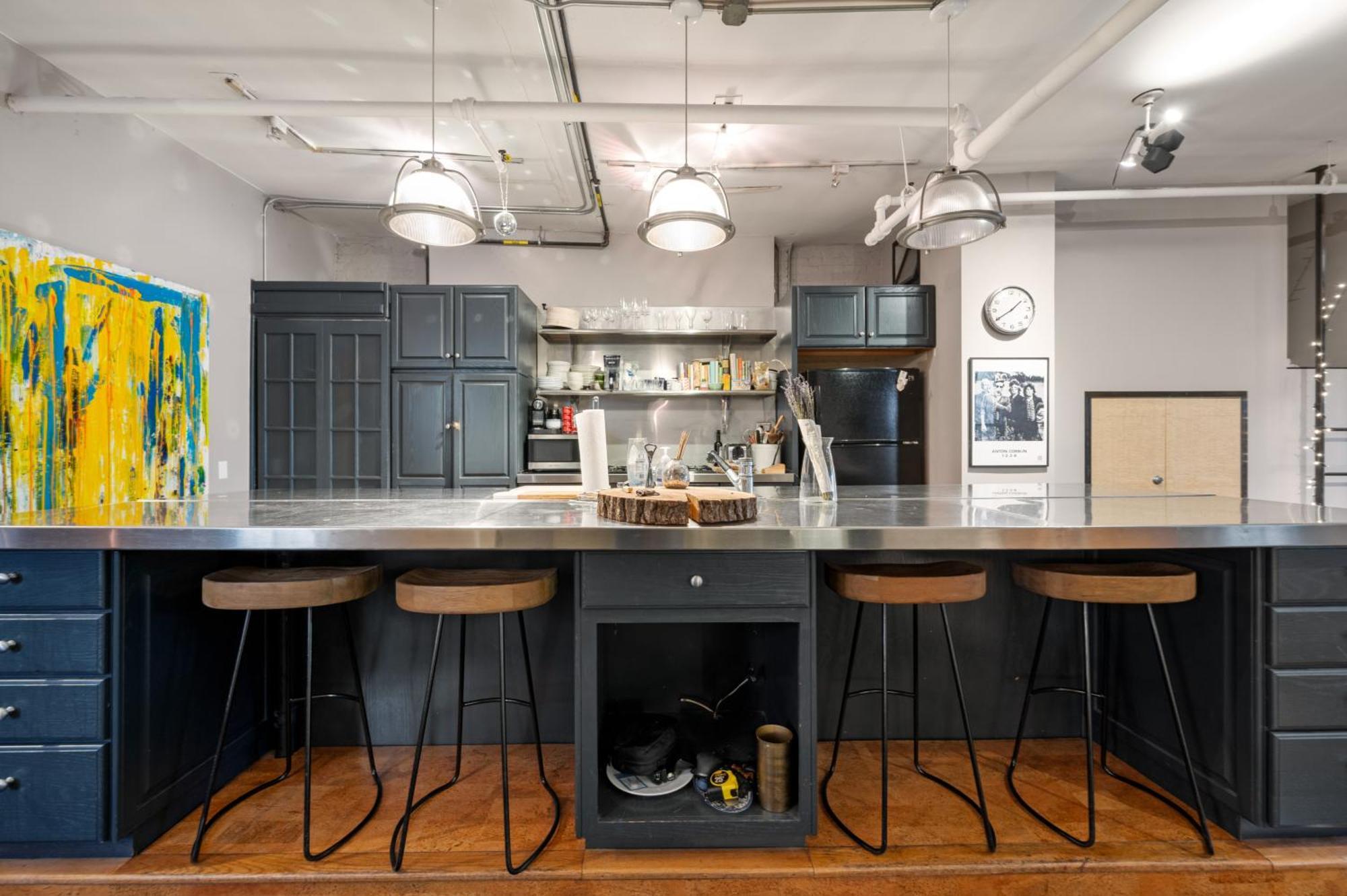 Apartment Soho Fancy 4 Bedroom 2000 Square Feet Loft *