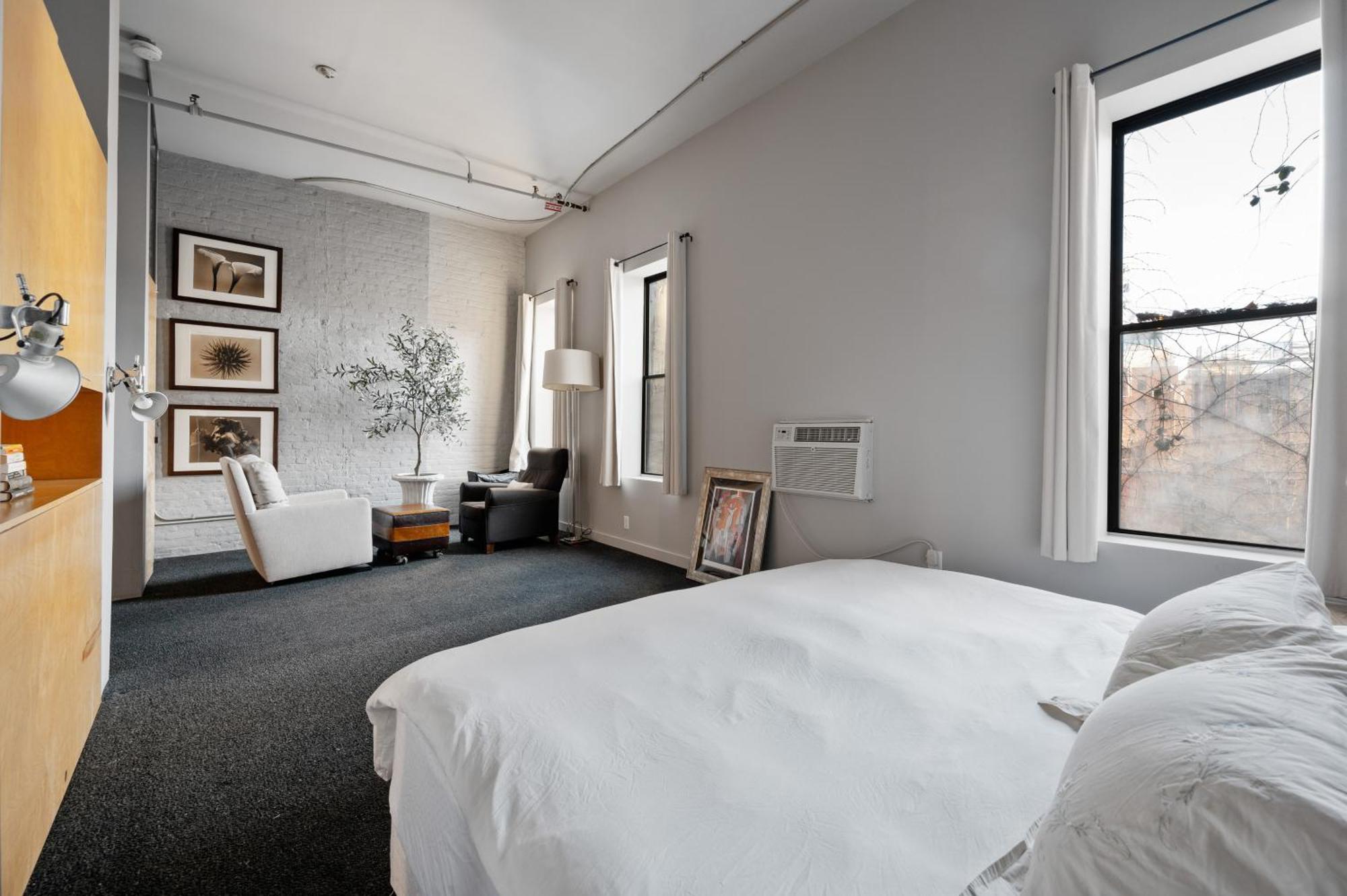 Soho Fancy 4 Bedroom 2000 Square Feet Loft Apartment *