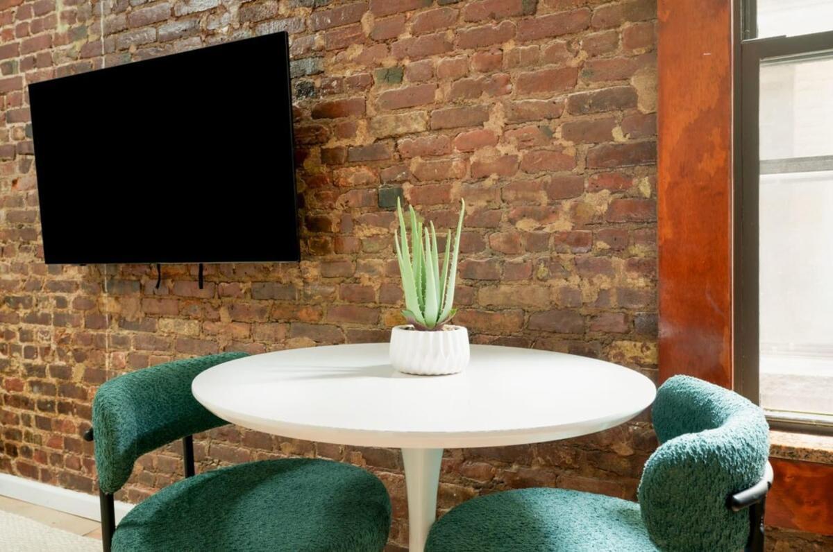 153-5a Charming 2br Lower East Side Apartment New York