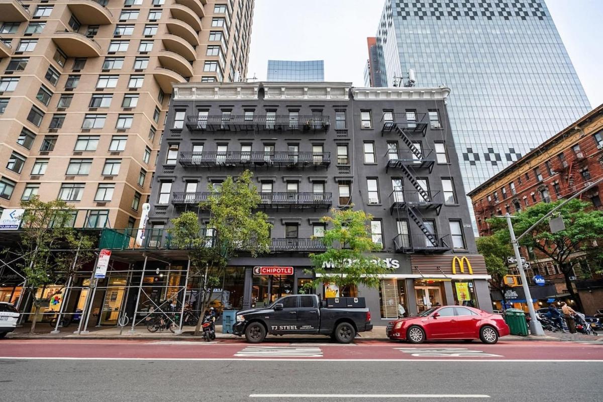 1290-16 New Renovated 2 Bedrooms In Ues Apartment *