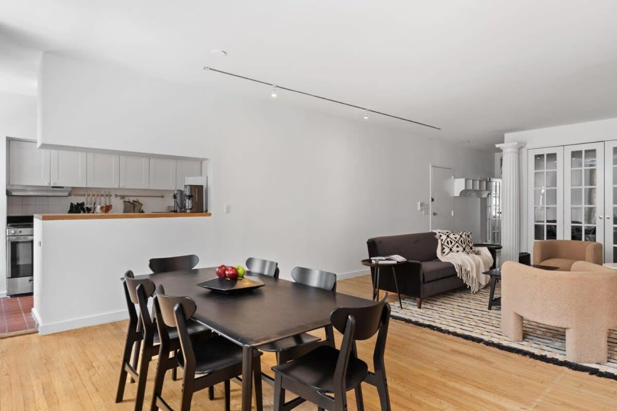 Chelsea Canvas Iii By Rove Travel Charming 2br Gem * New York